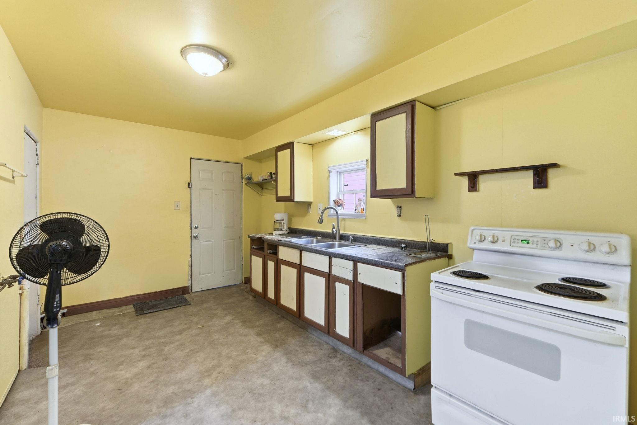 Photo 7 of 1204 Huron Street