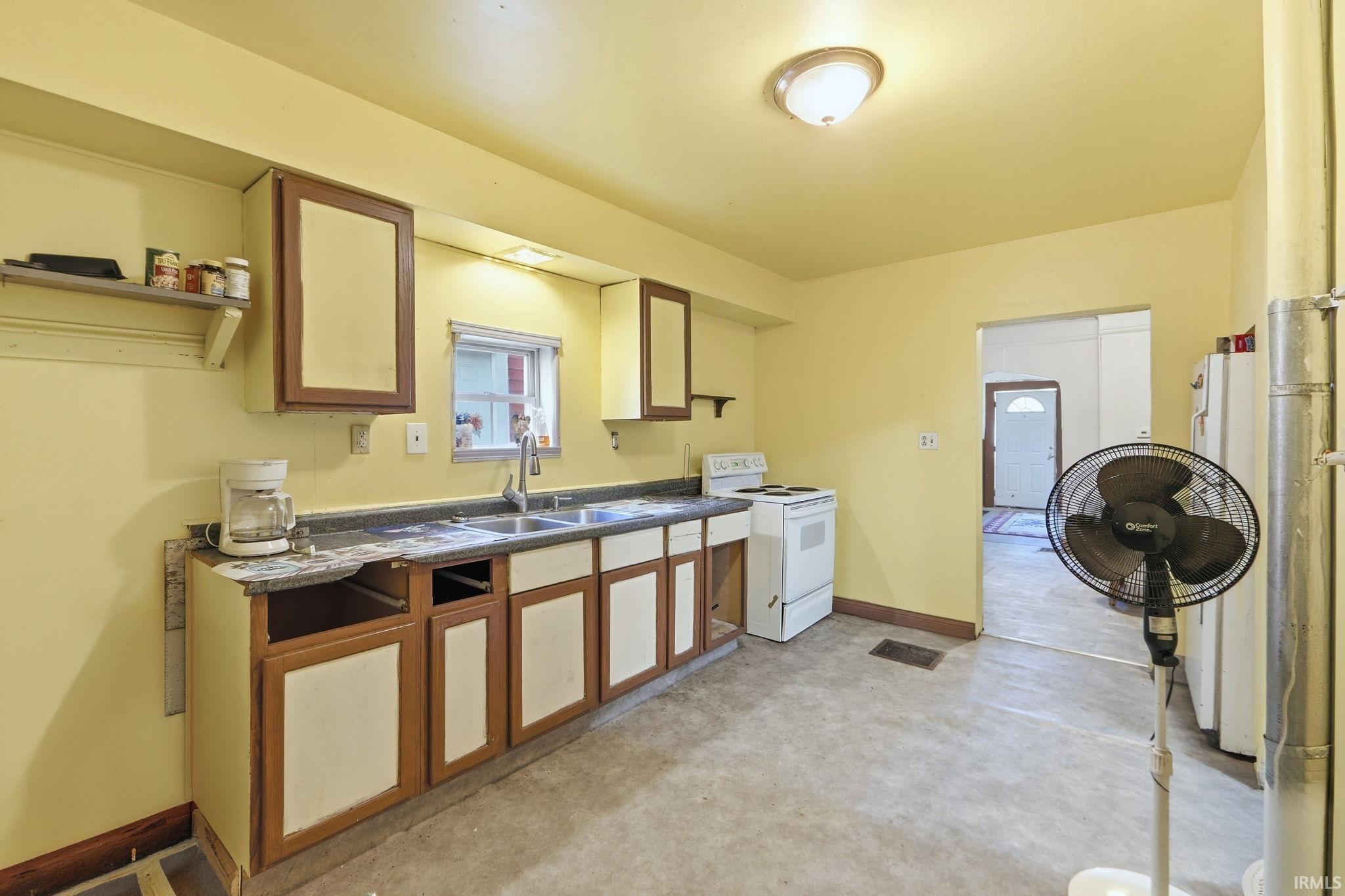 Photo 8 of 1204 Huron Street