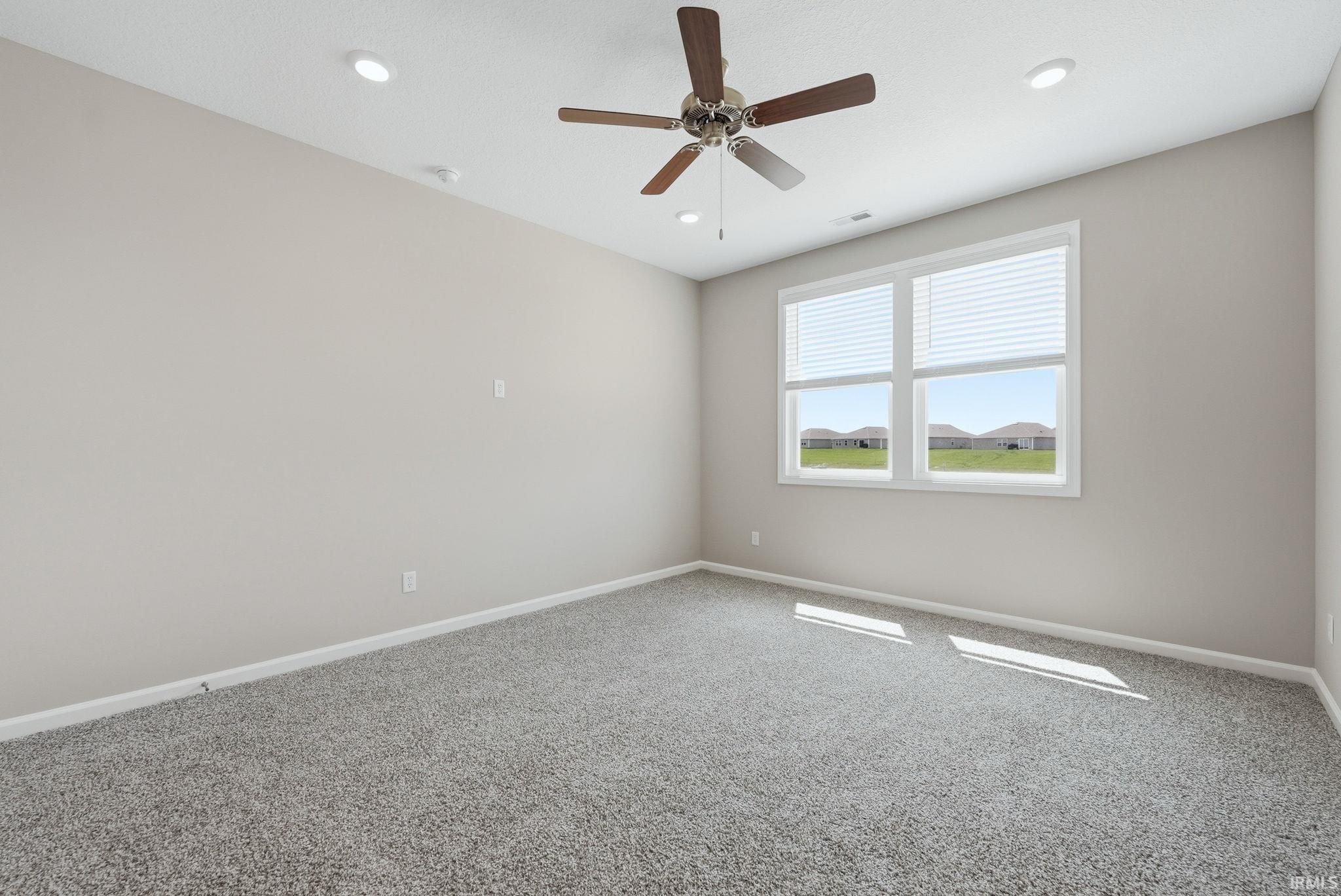 Photo 15 of 993 Catesby Court