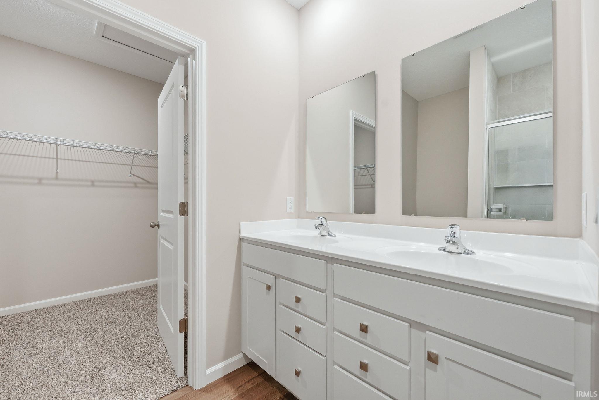 Photo 18 of 993 Catesby Court
