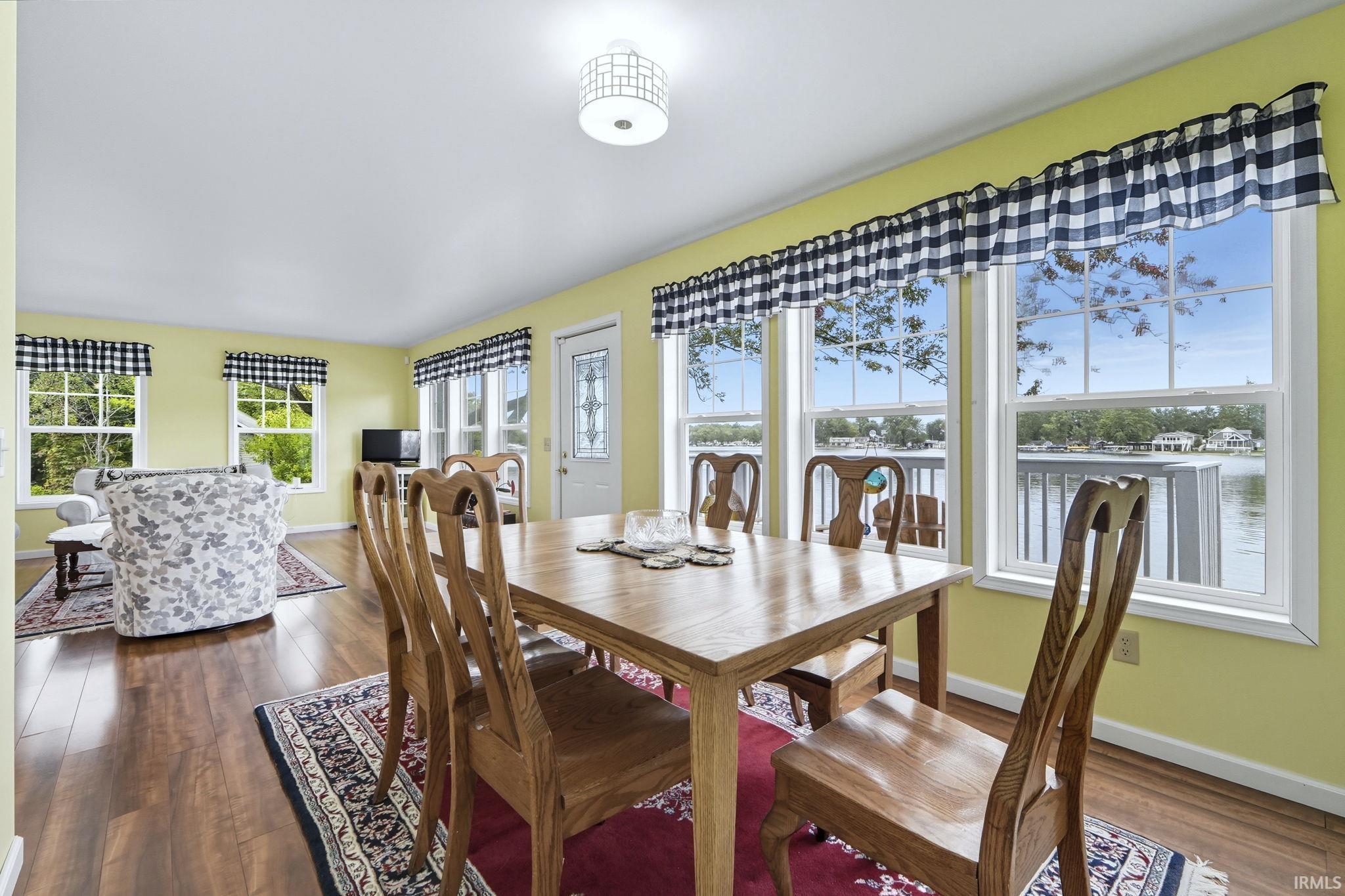 Photo 11 of 1425 E 700 Road