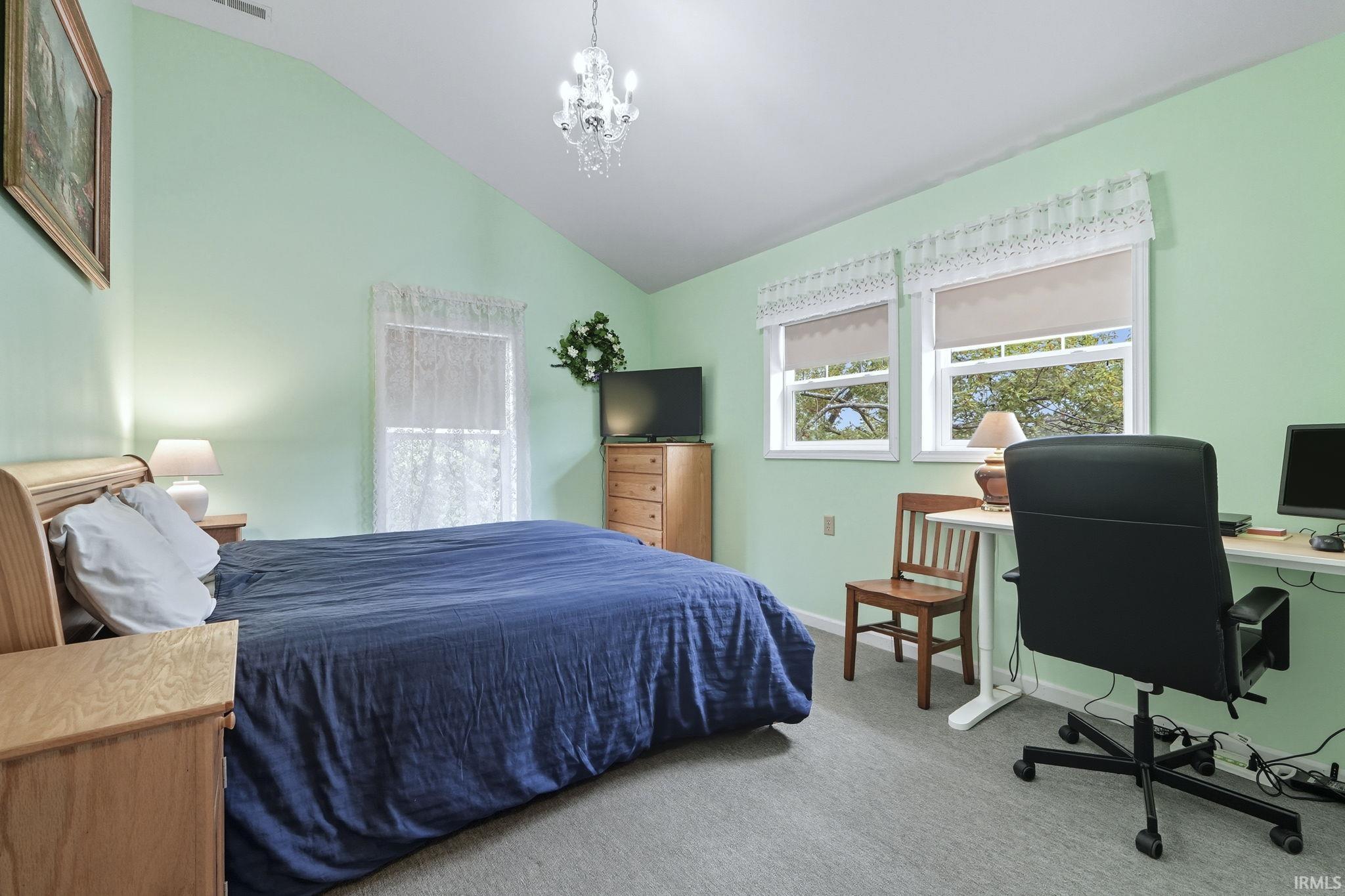 Photo 16 of 1425 E 700 Road