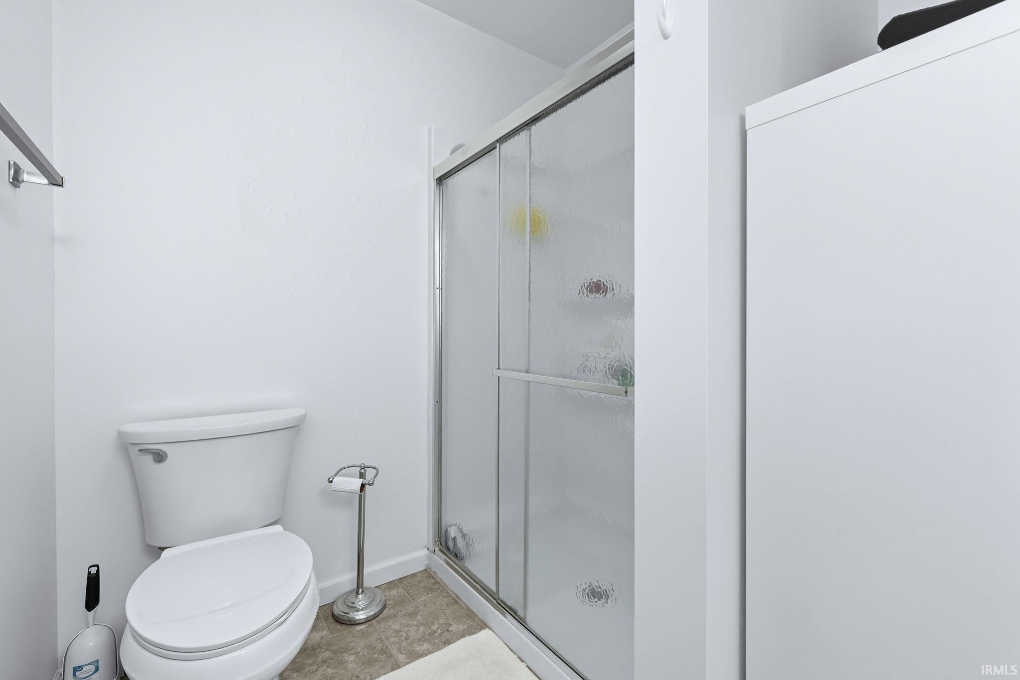 Photo 21 of 1425 E 700 Road