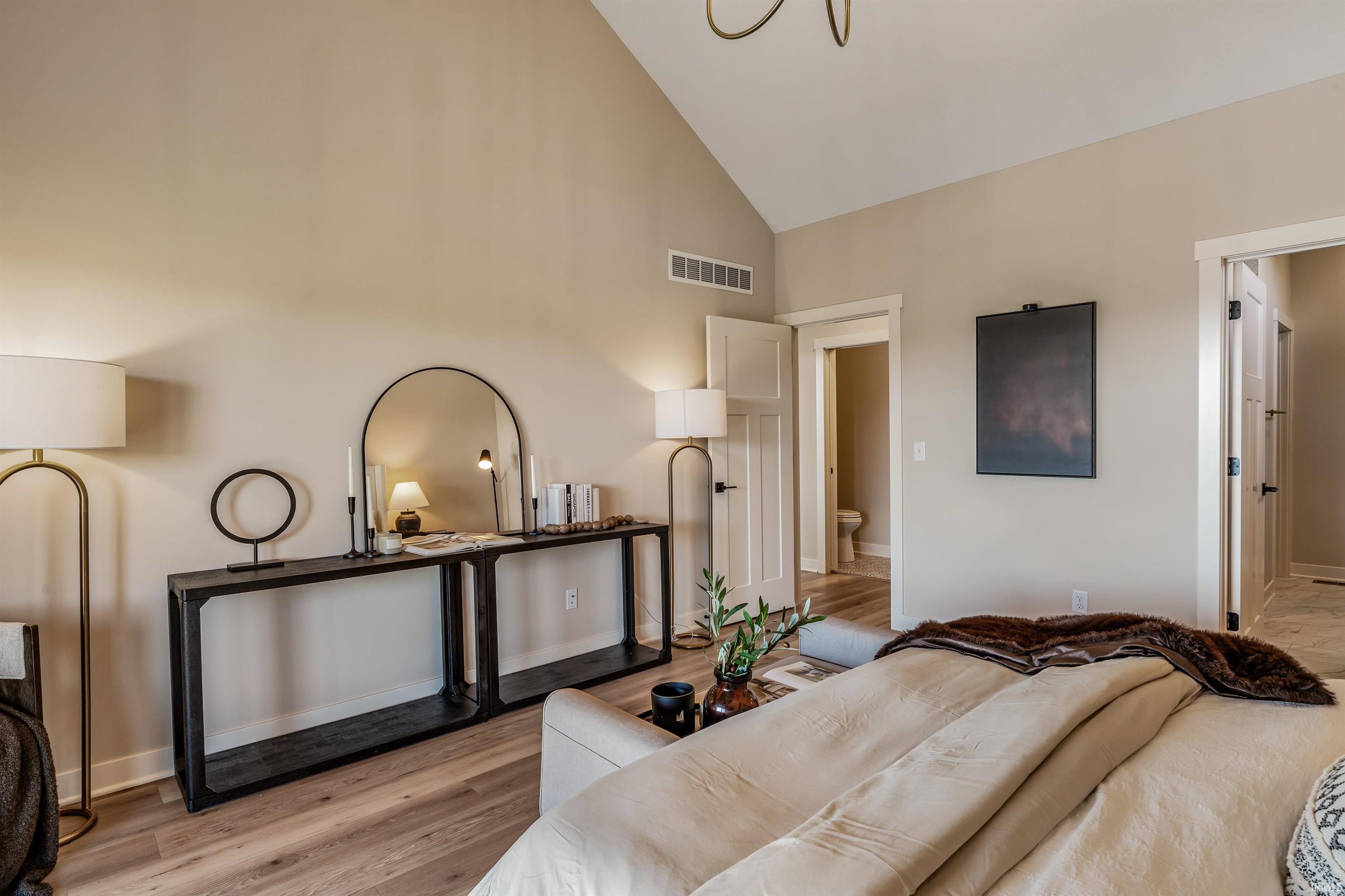 Photo 18 of 670 Gatcombe Run