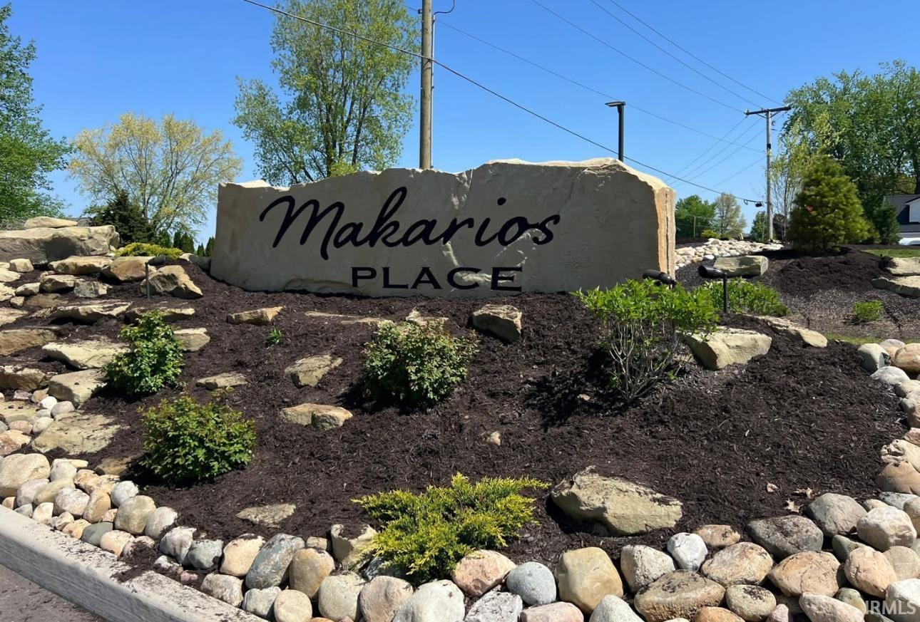 Photo 15 of 15395 Makarios Pass