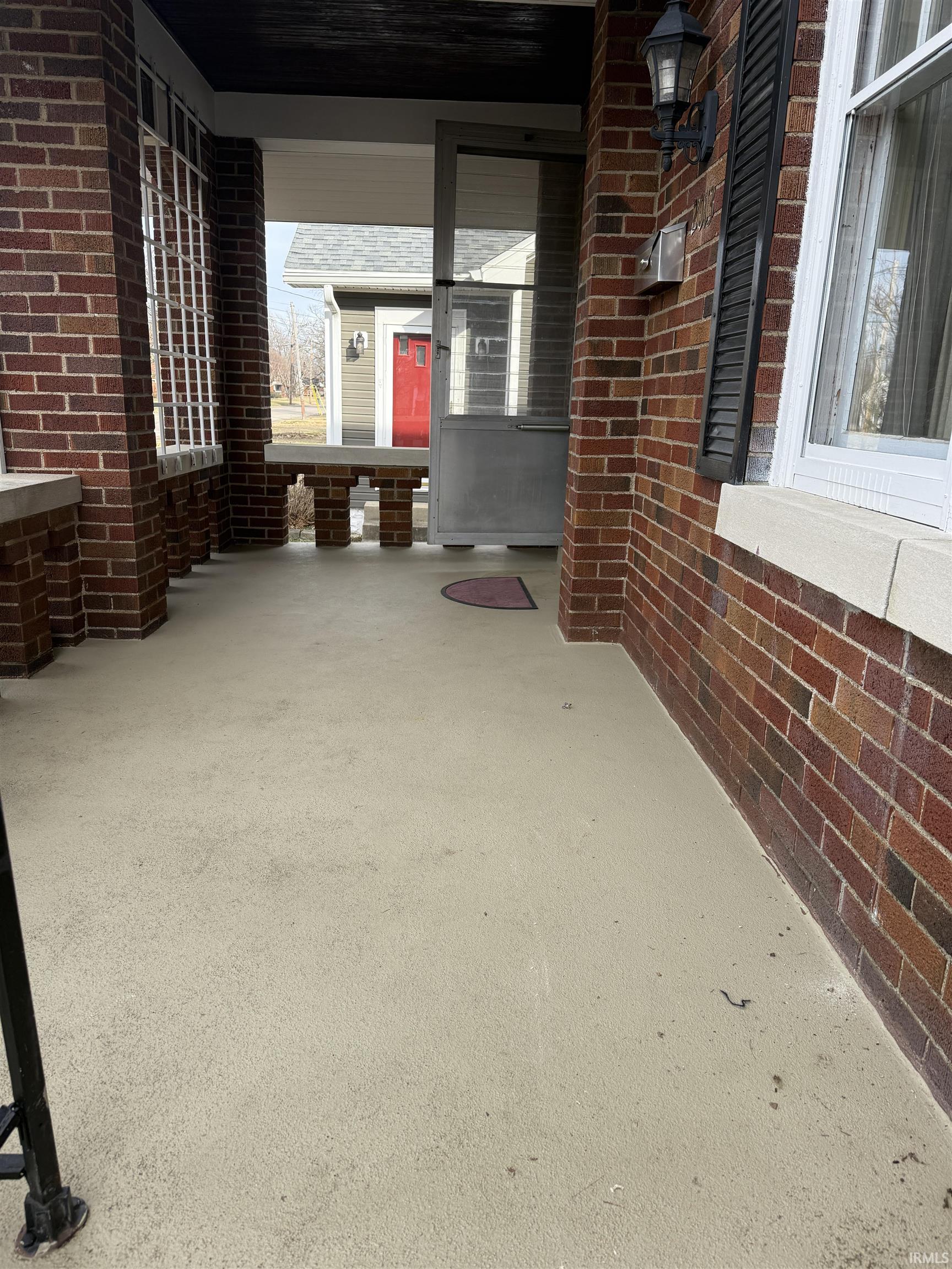 Homes for sale in Evansville, IN | 2013 Vogel Rd, Evansville, IN 47711 | MLS# 202607412