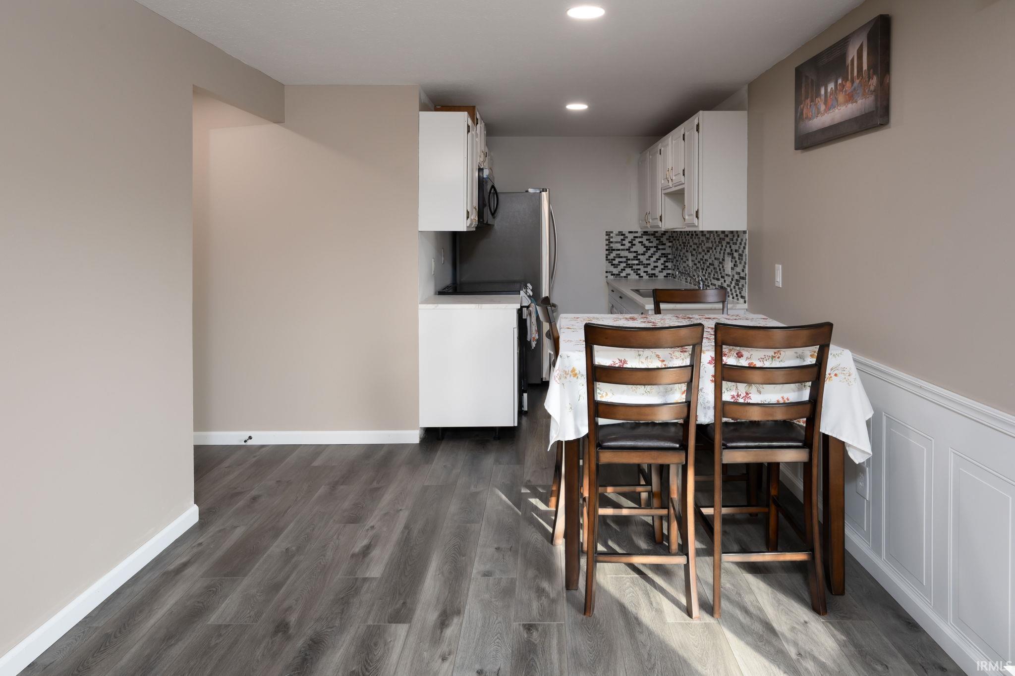 Photo 13 of 2927 Westbrook Drive