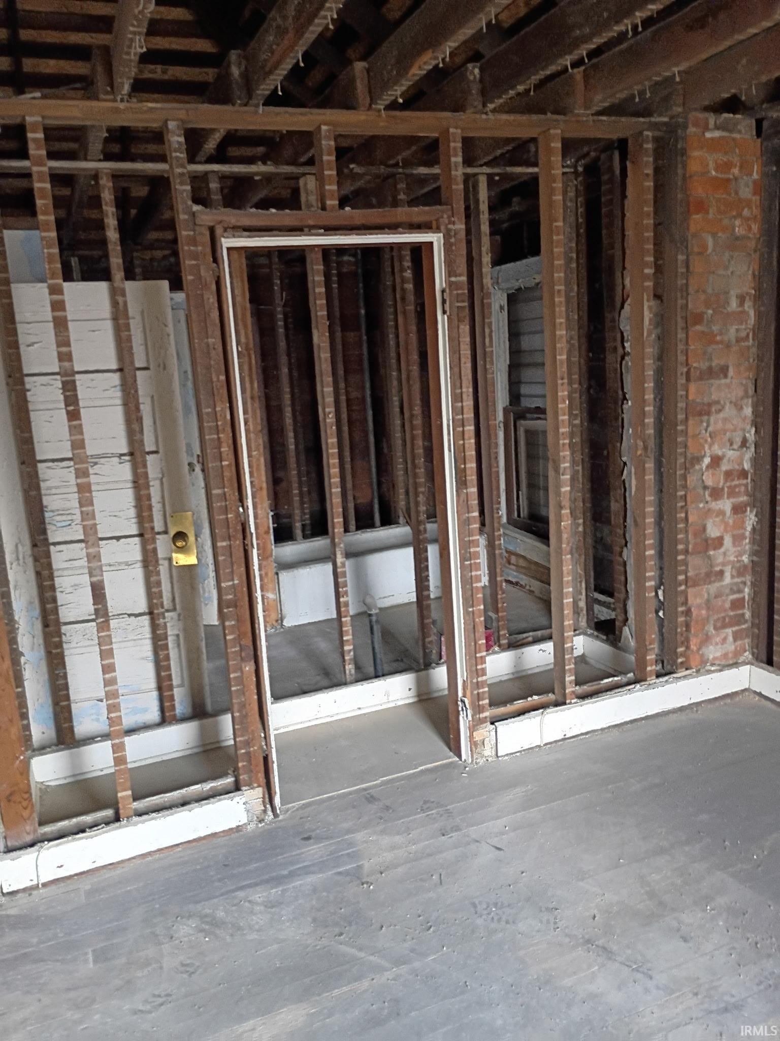 Homes for sale in Fort Wayne, IN | 416 E Creighton Ave, Fort Wayne, IN 46803 | MLS# 202607528