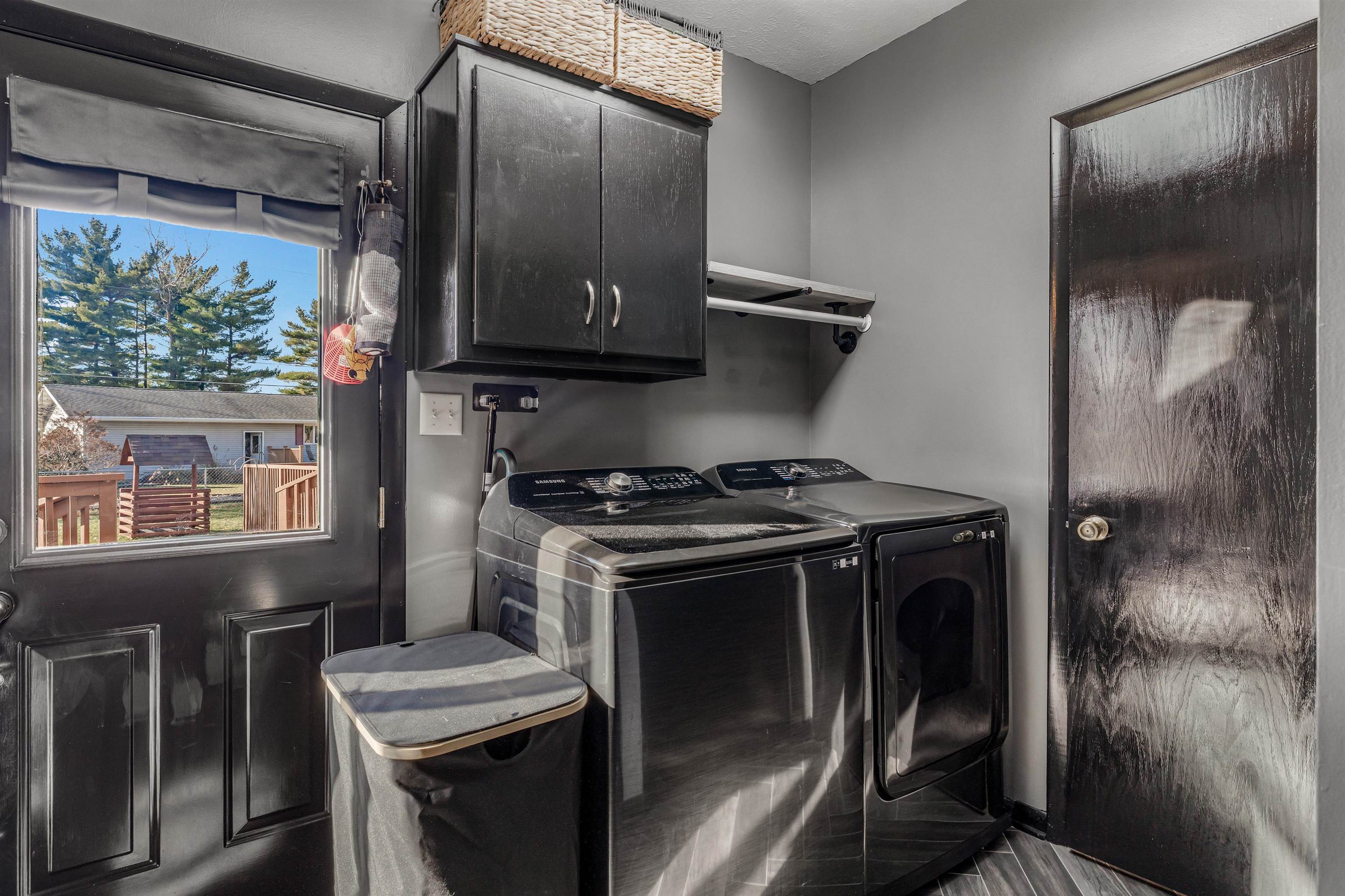 Photo 24 of 131 EMS C29A Lane