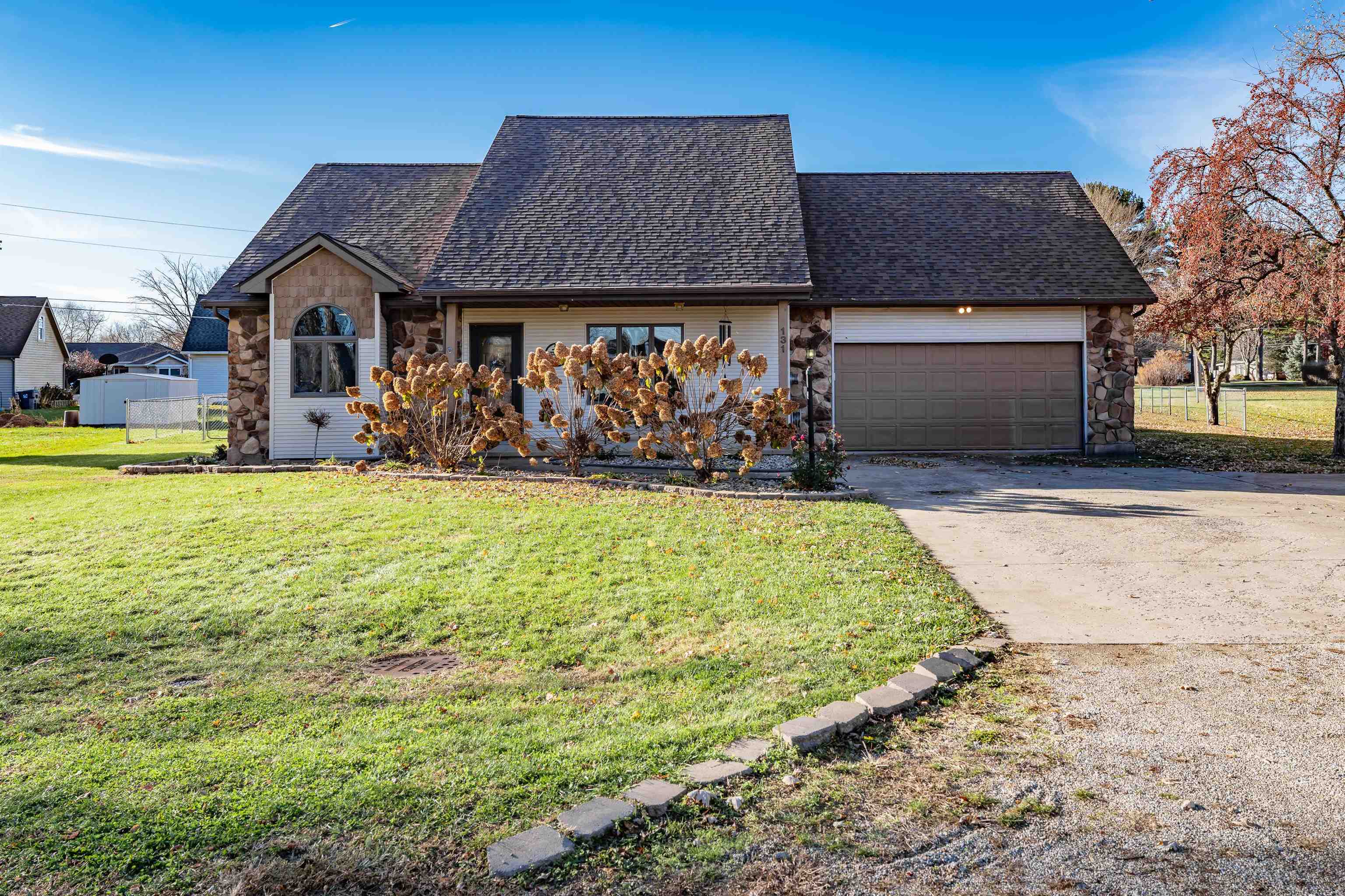 Photo 26 of 131 EMS C29A Lane