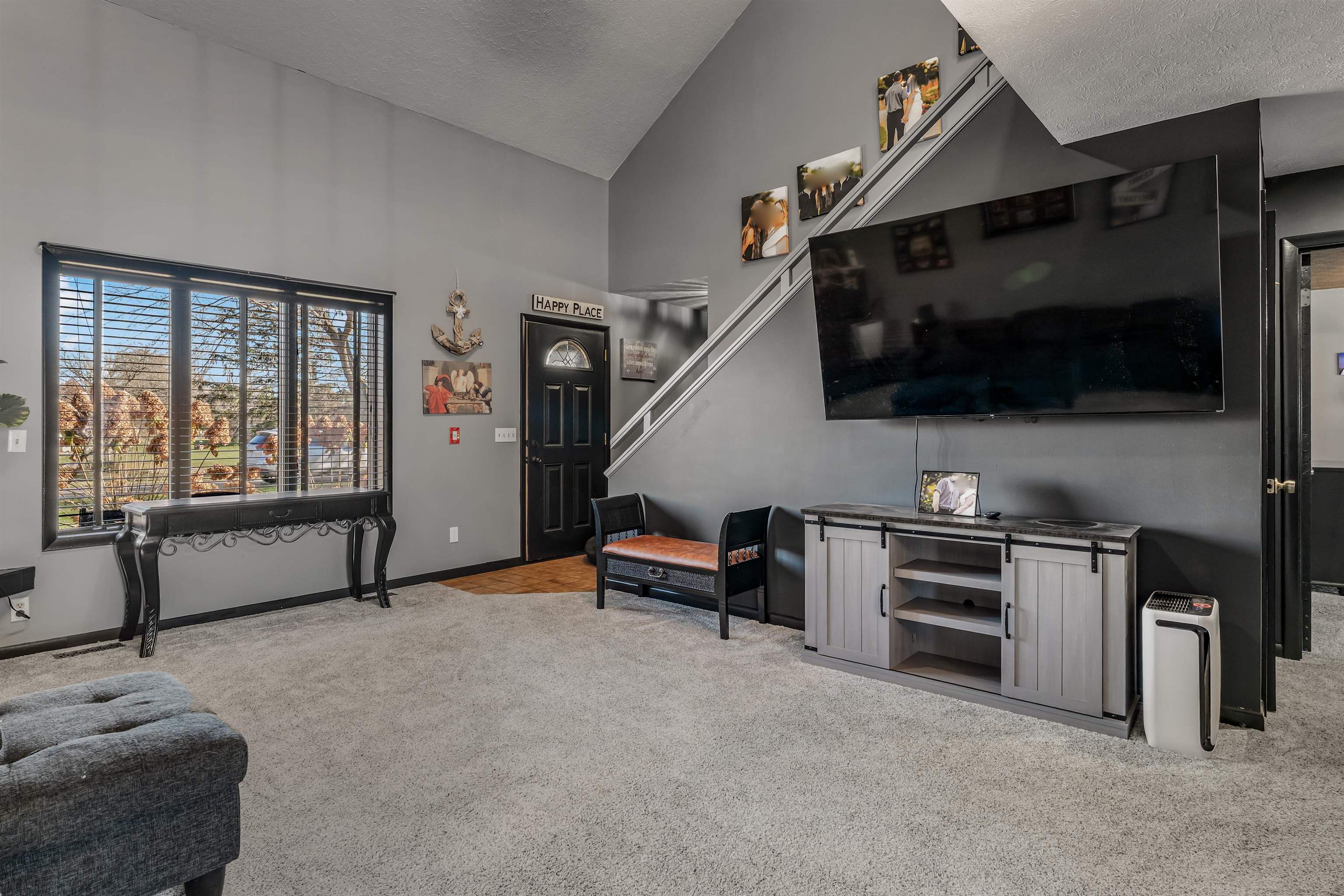 Photo 3 of 131 EMS C29A Lane