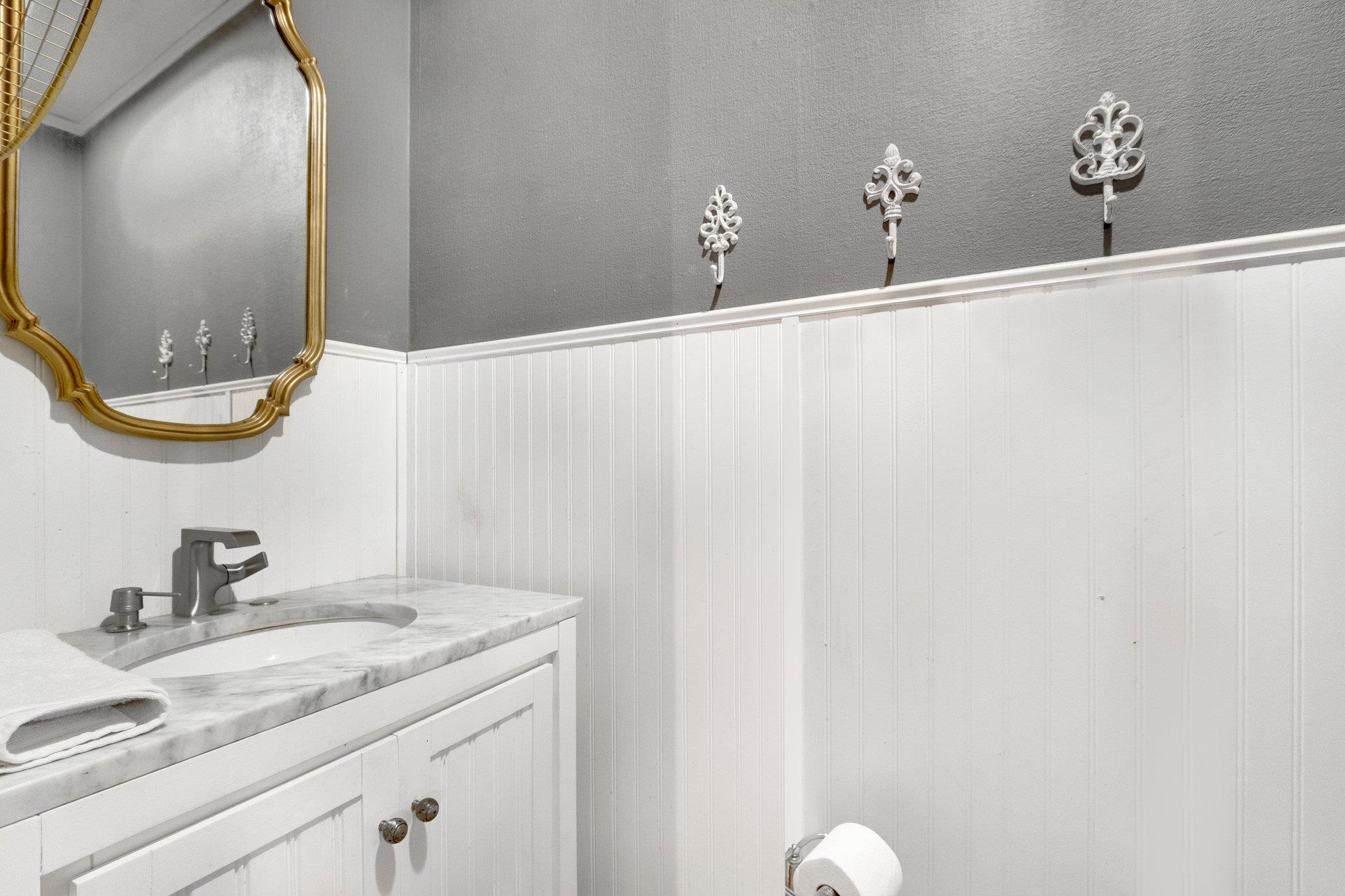 Photo 18 of 1605 E Clark Street