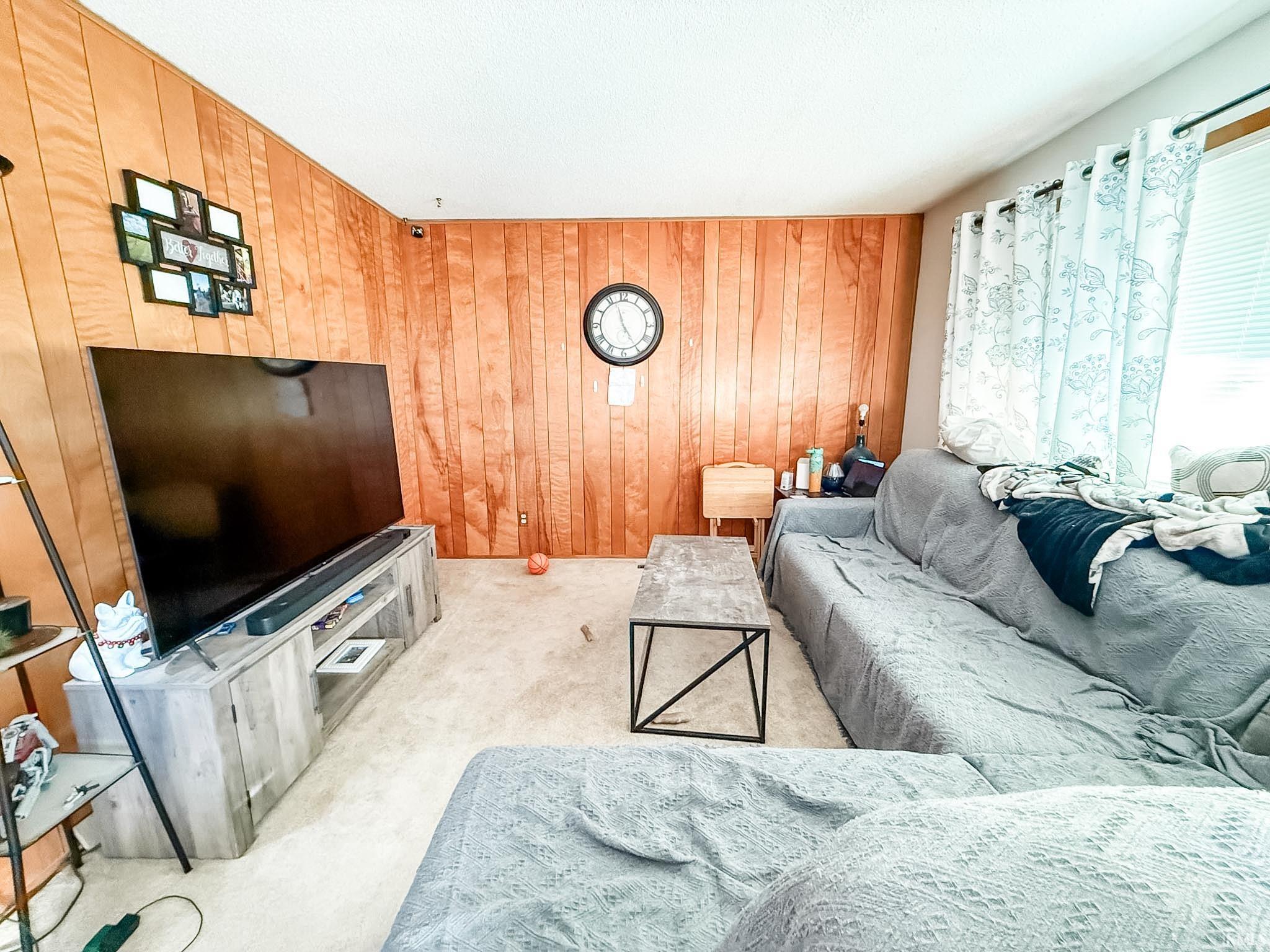 Homes for sale in Kokomo, IN | 1804 Pontiac Dr, Kokomo, IN 46902 | MLS# 202607574