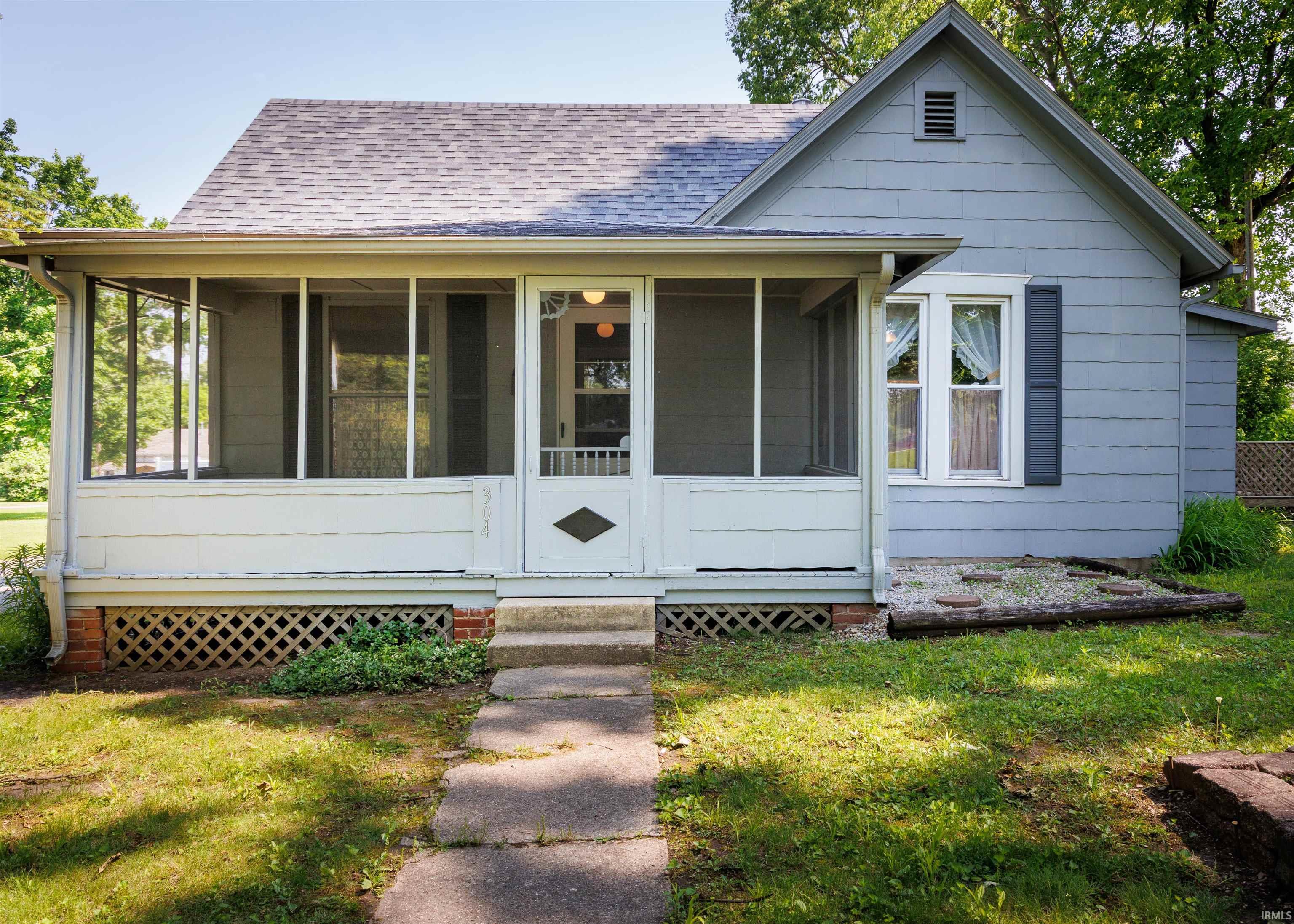 Homes for sale in Attica, IN | 304 E New St, Attica, IN 47918 | MLS# 202607610