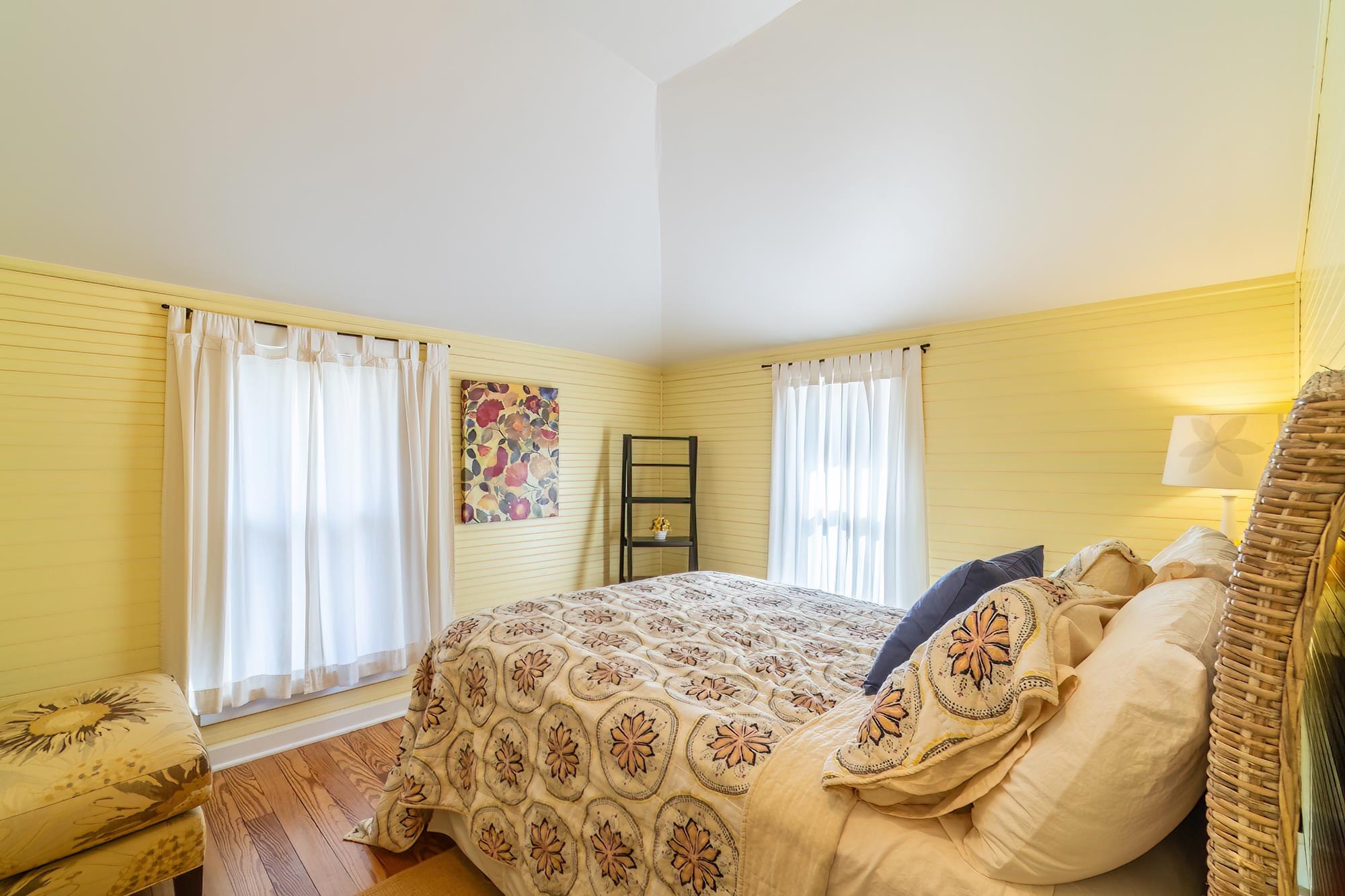 Photo 10 of 796 Lakeside Drive