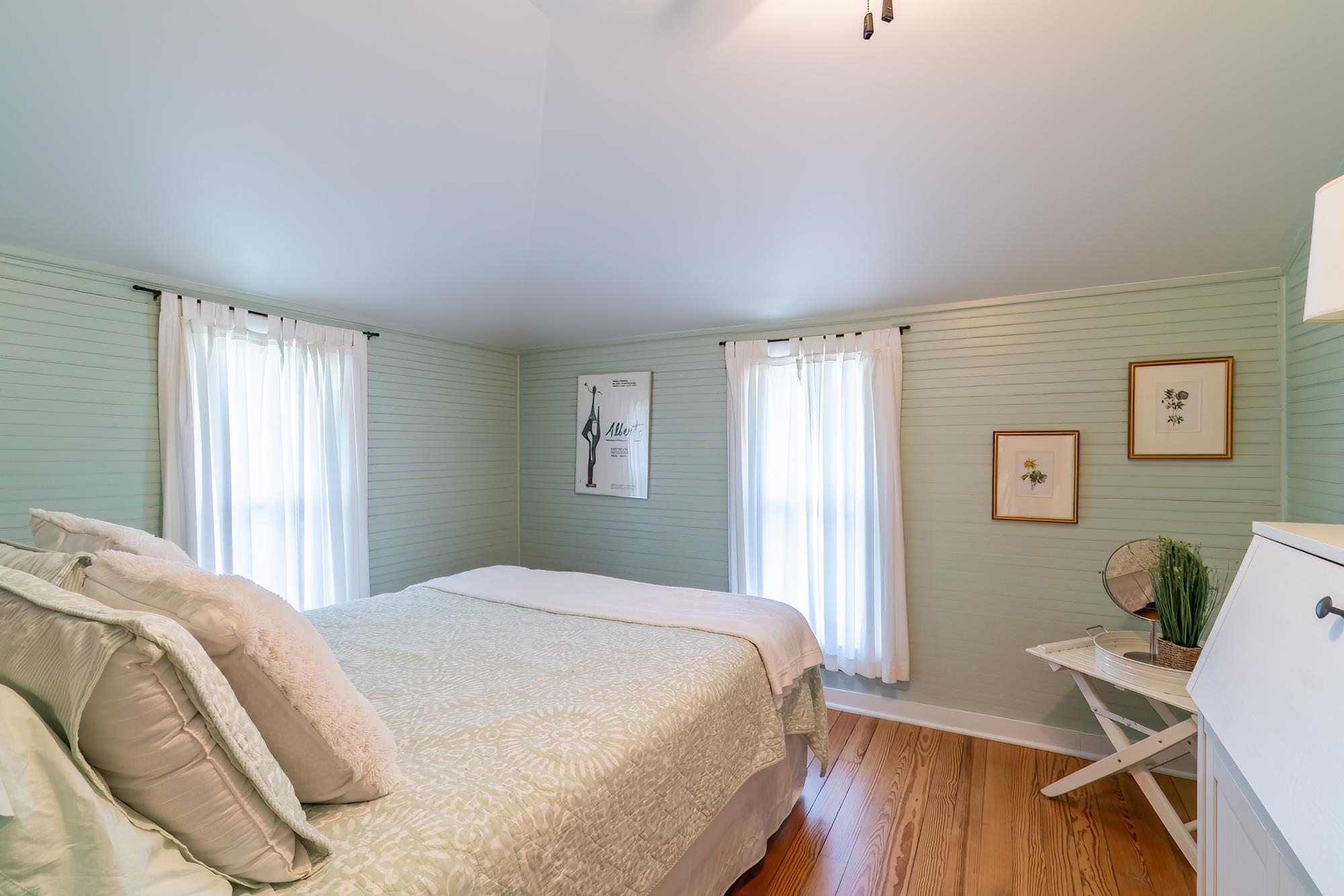 Photo 11 of 796 Lakeside Drive