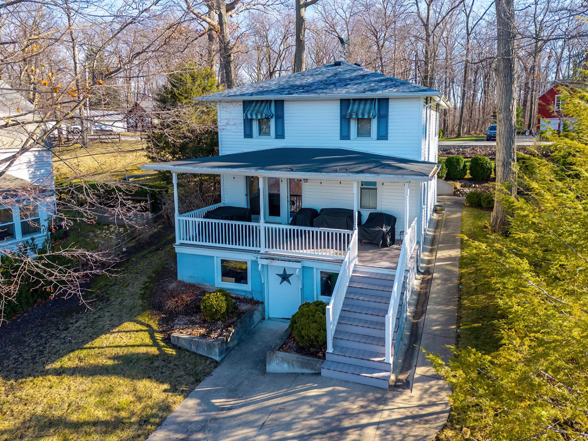 Photo 19 of 796 Lakeside Drive