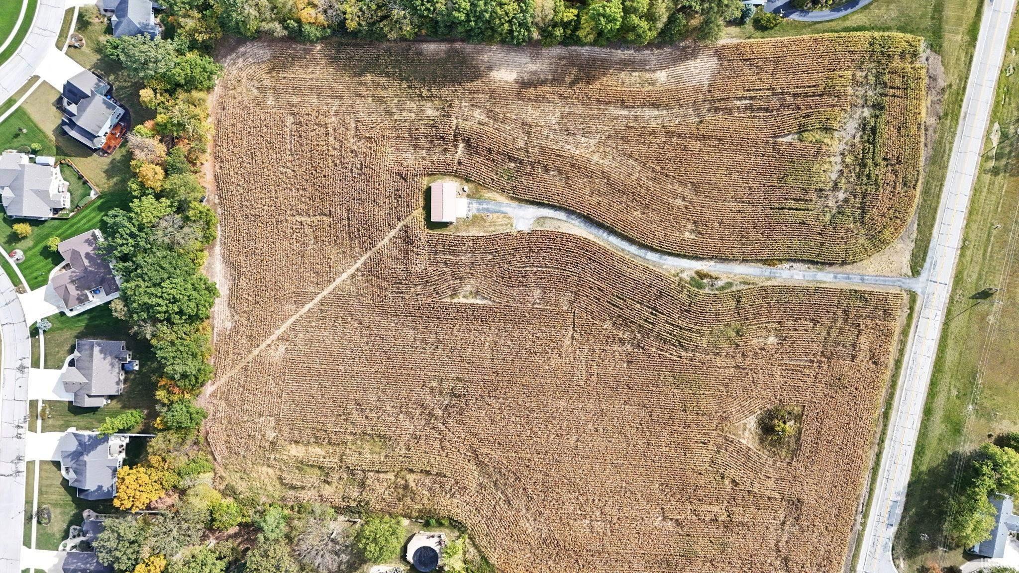 Photo 13 of 1120 W Business 30