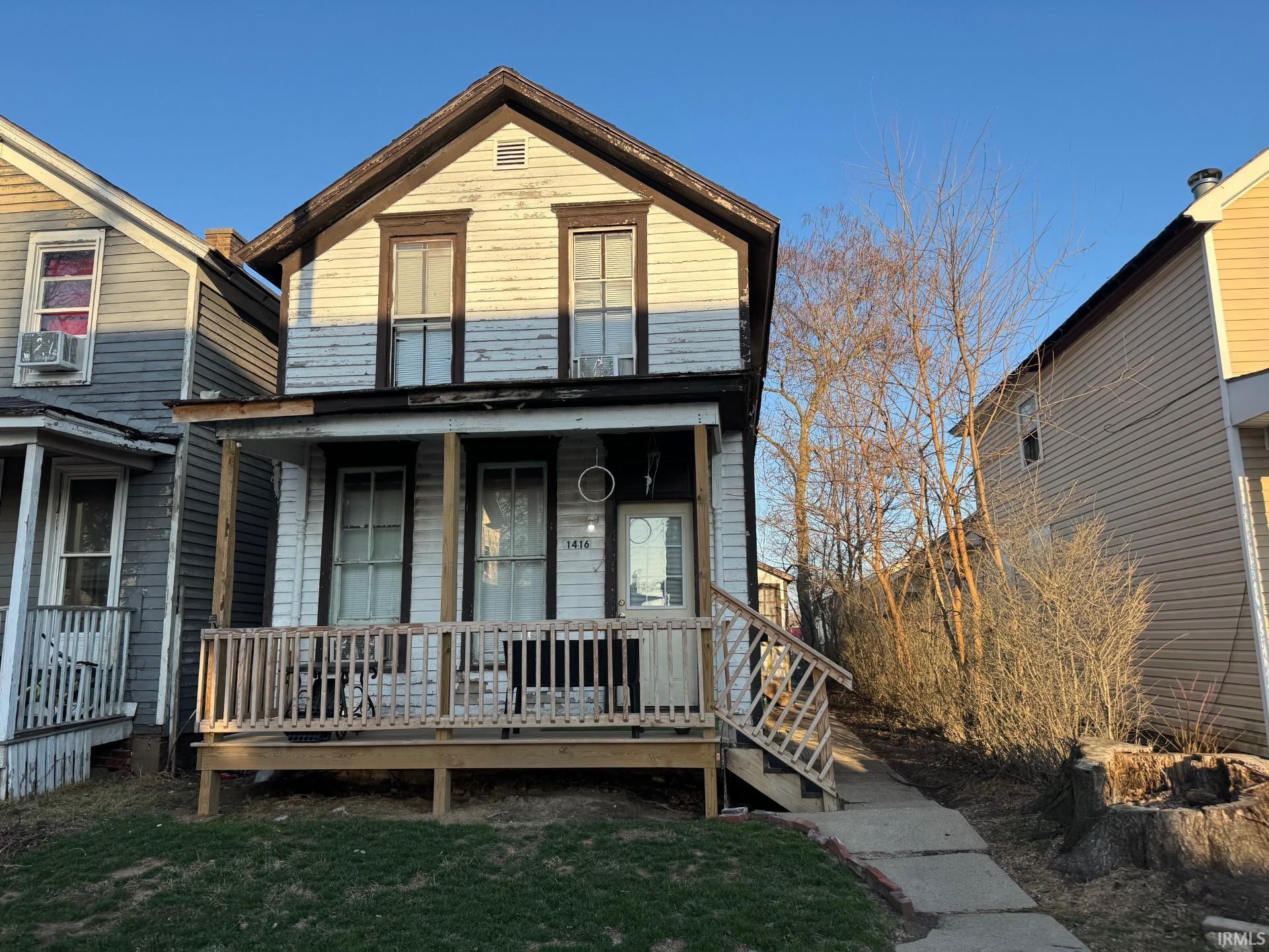 Photo 2 of 1416 N Harrison Street