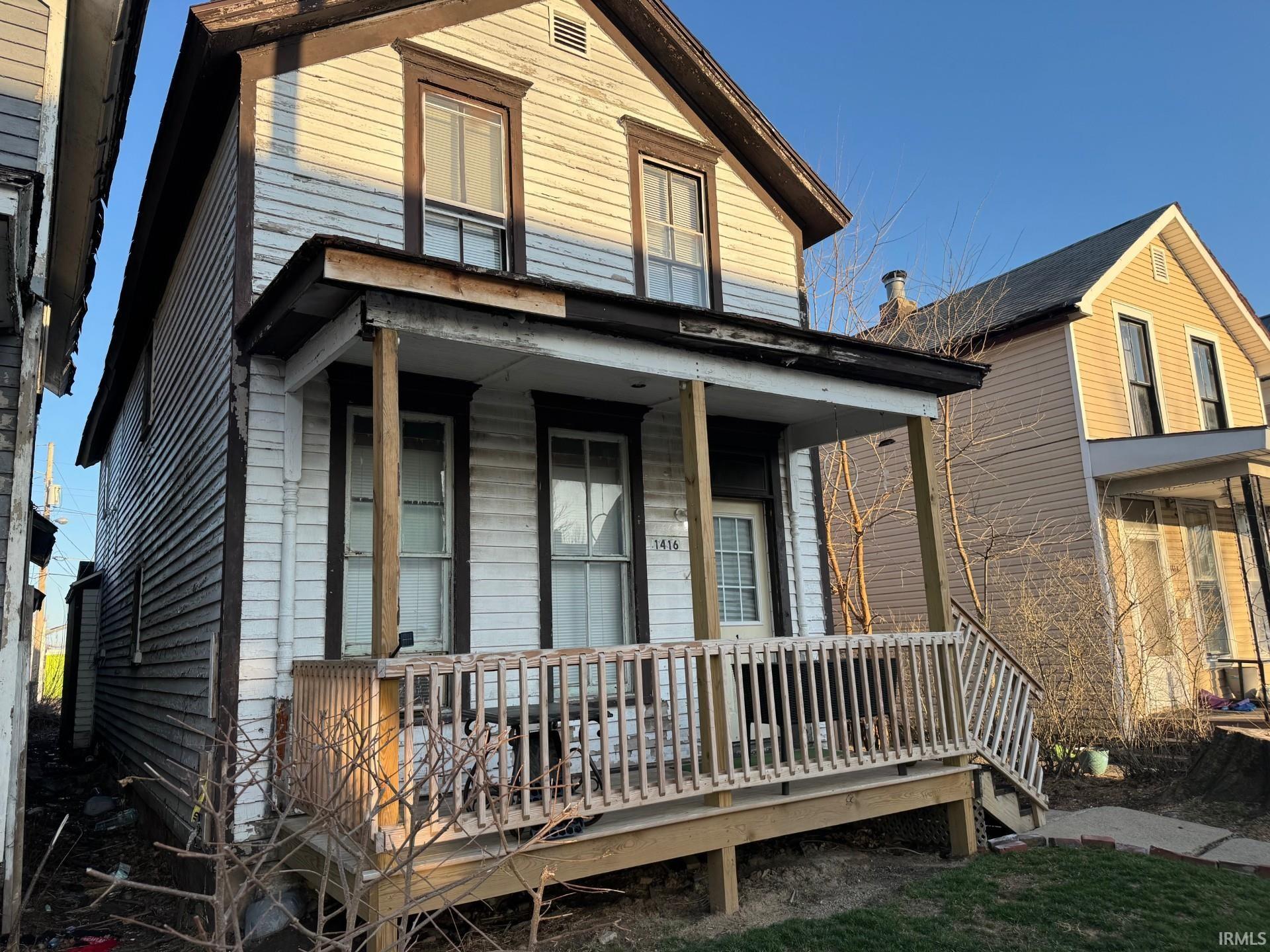 Photo 4 of 1416 N Harrison Street