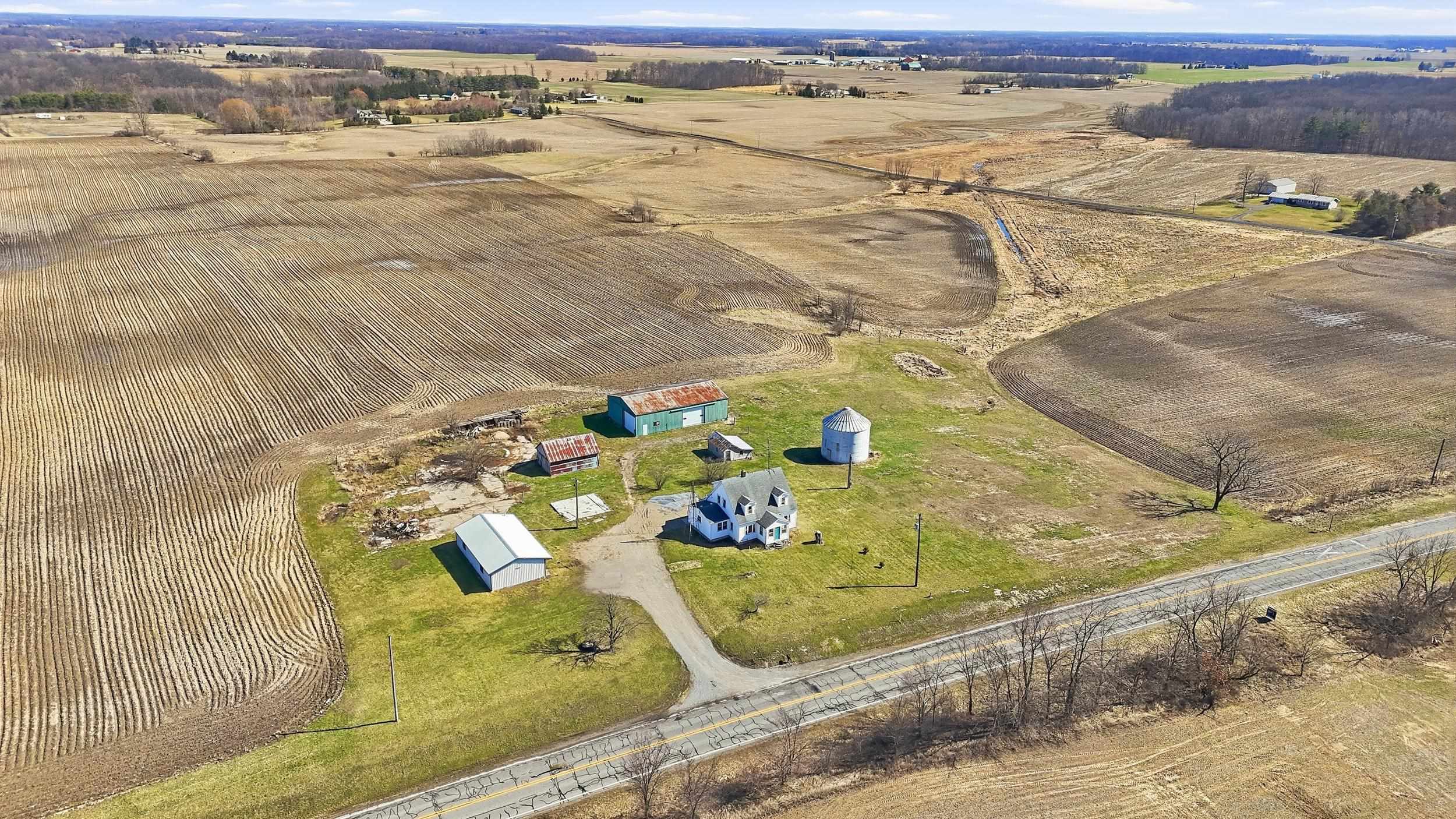 Photo 6 of 7770 S Old 27