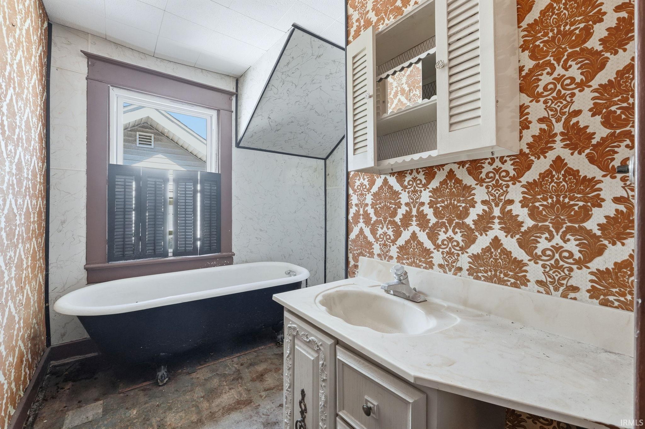 Photo 14 of 622 Broadway Street