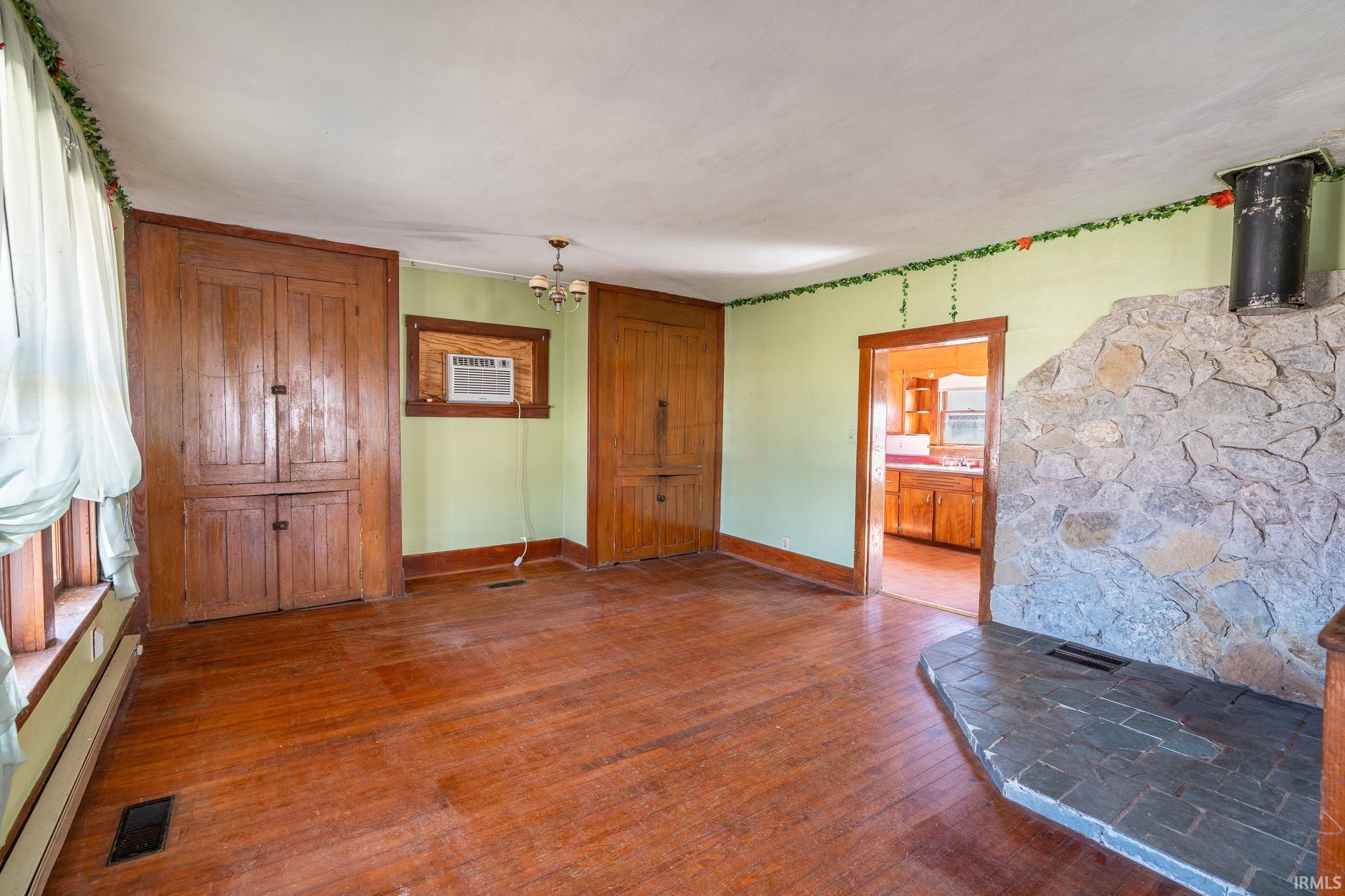 Photo 28 of 75 W Old Trail