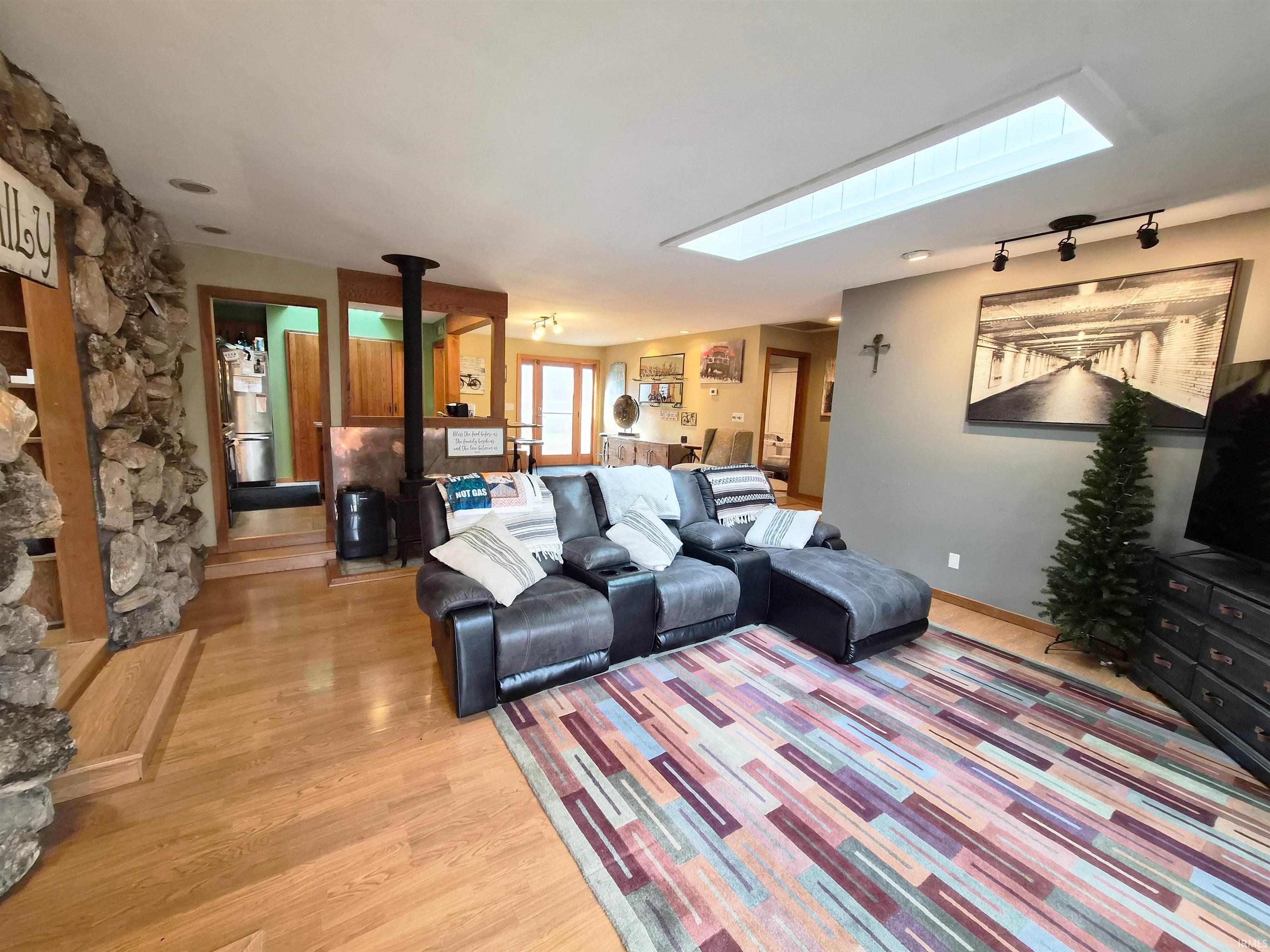 Photo 13 of 564 E Pink Magnolia Drive