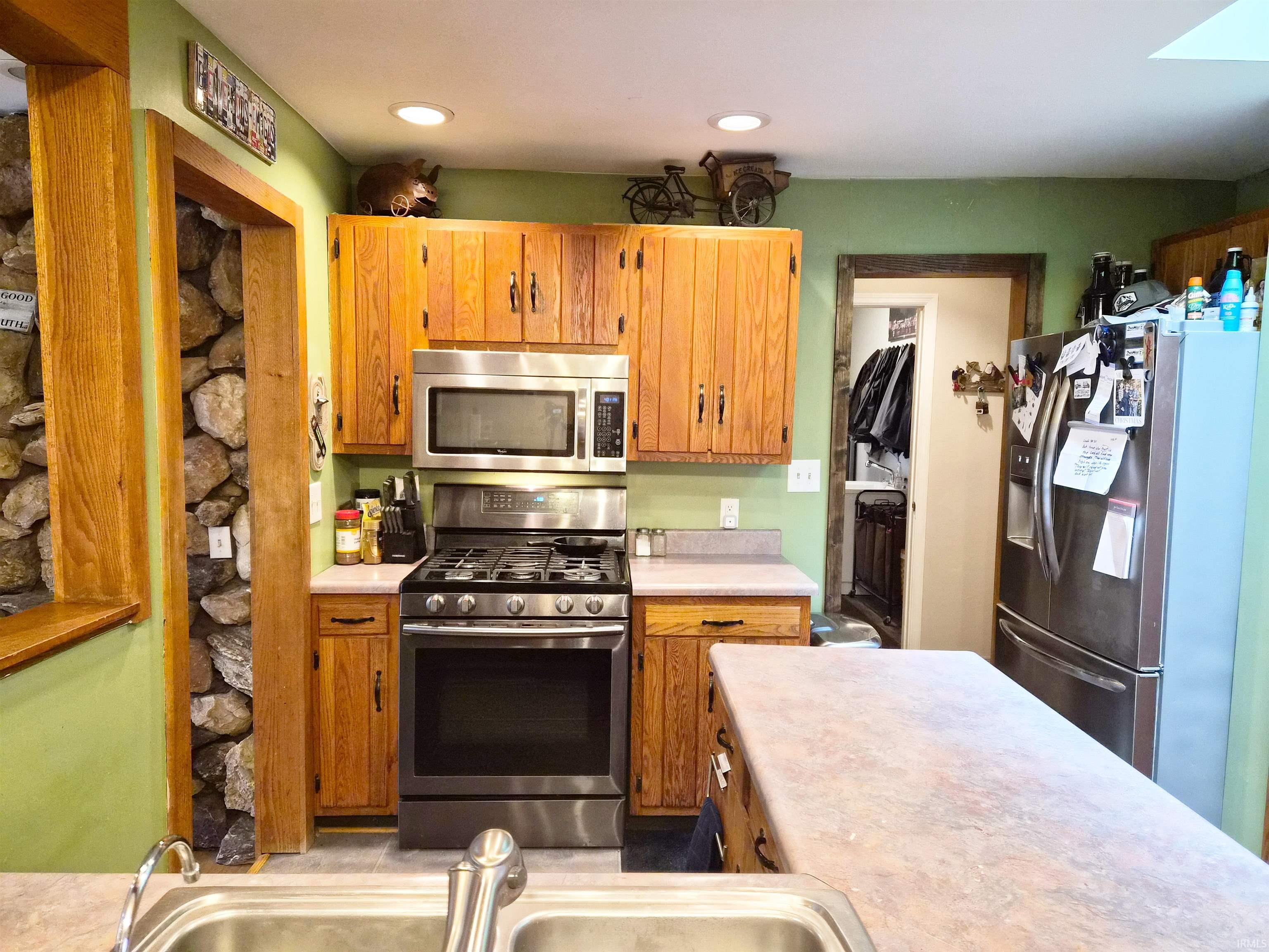 Photo 14 of 564 E Pink Magnolia Drive