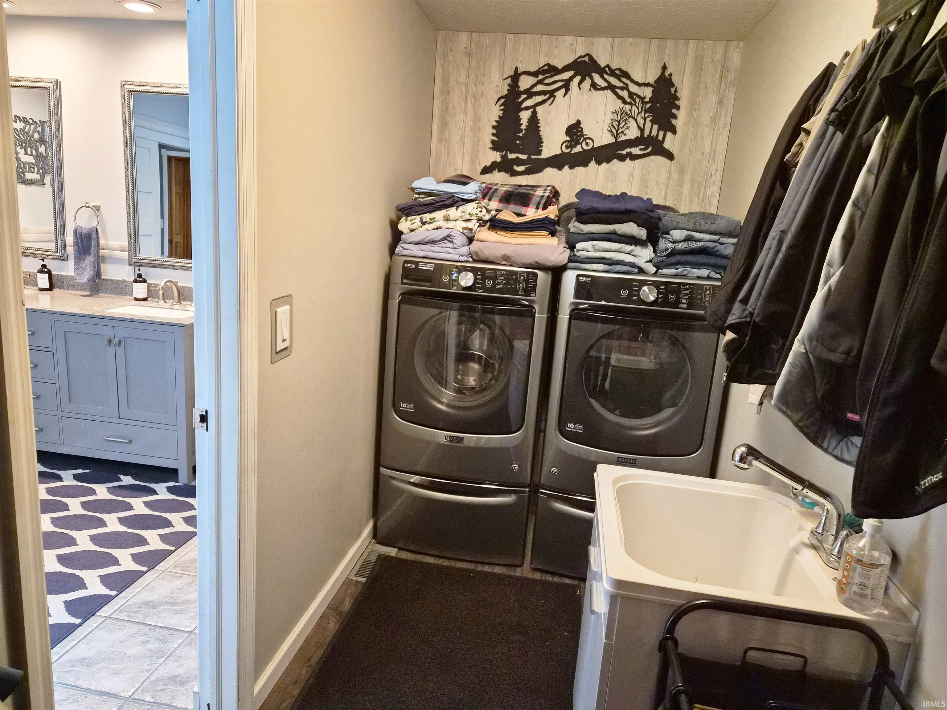 Photo 21 of 564 E Pink Magnolia Drive