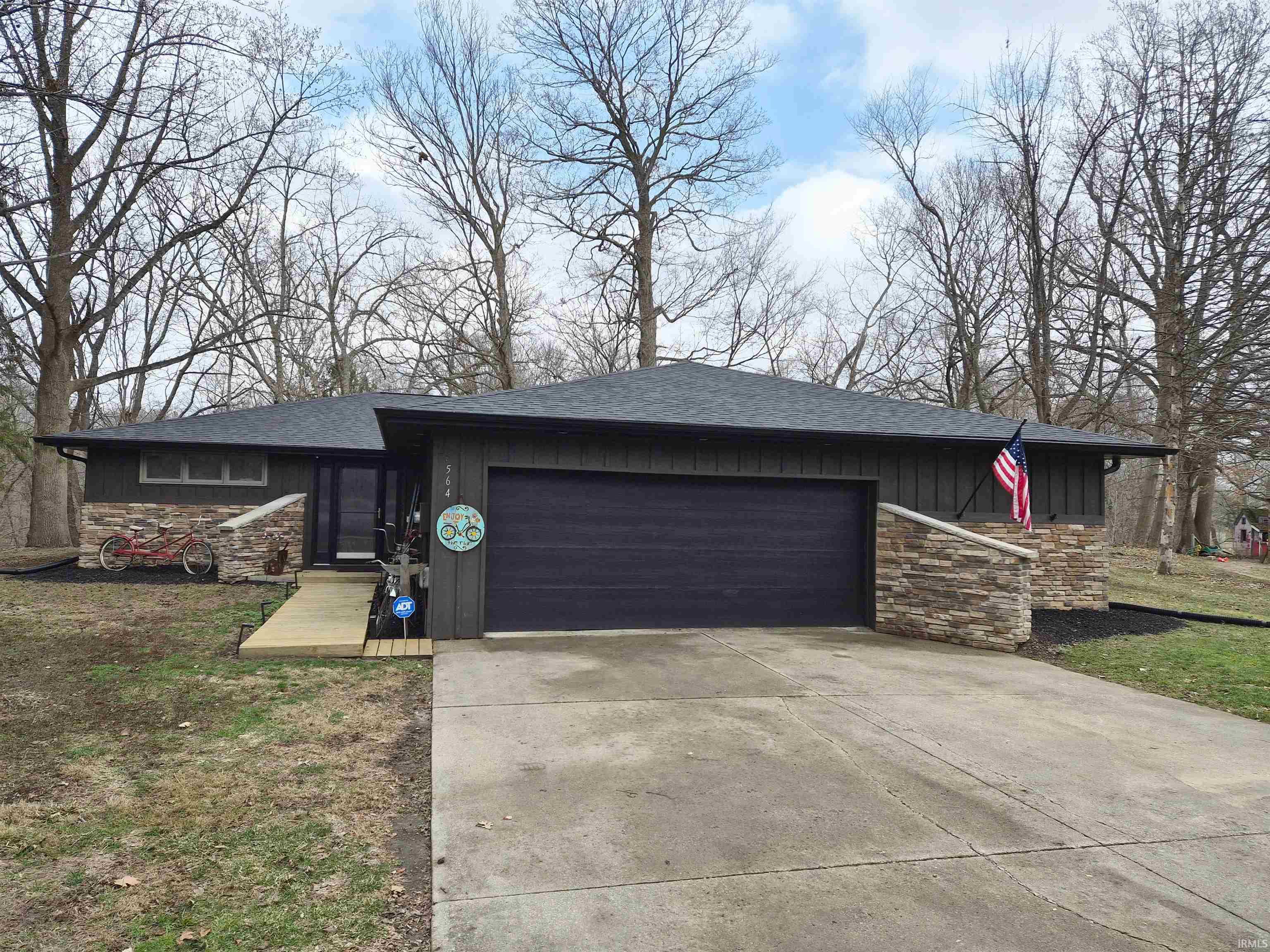 Photo 27 of 564 E Pink Magnolia Drive