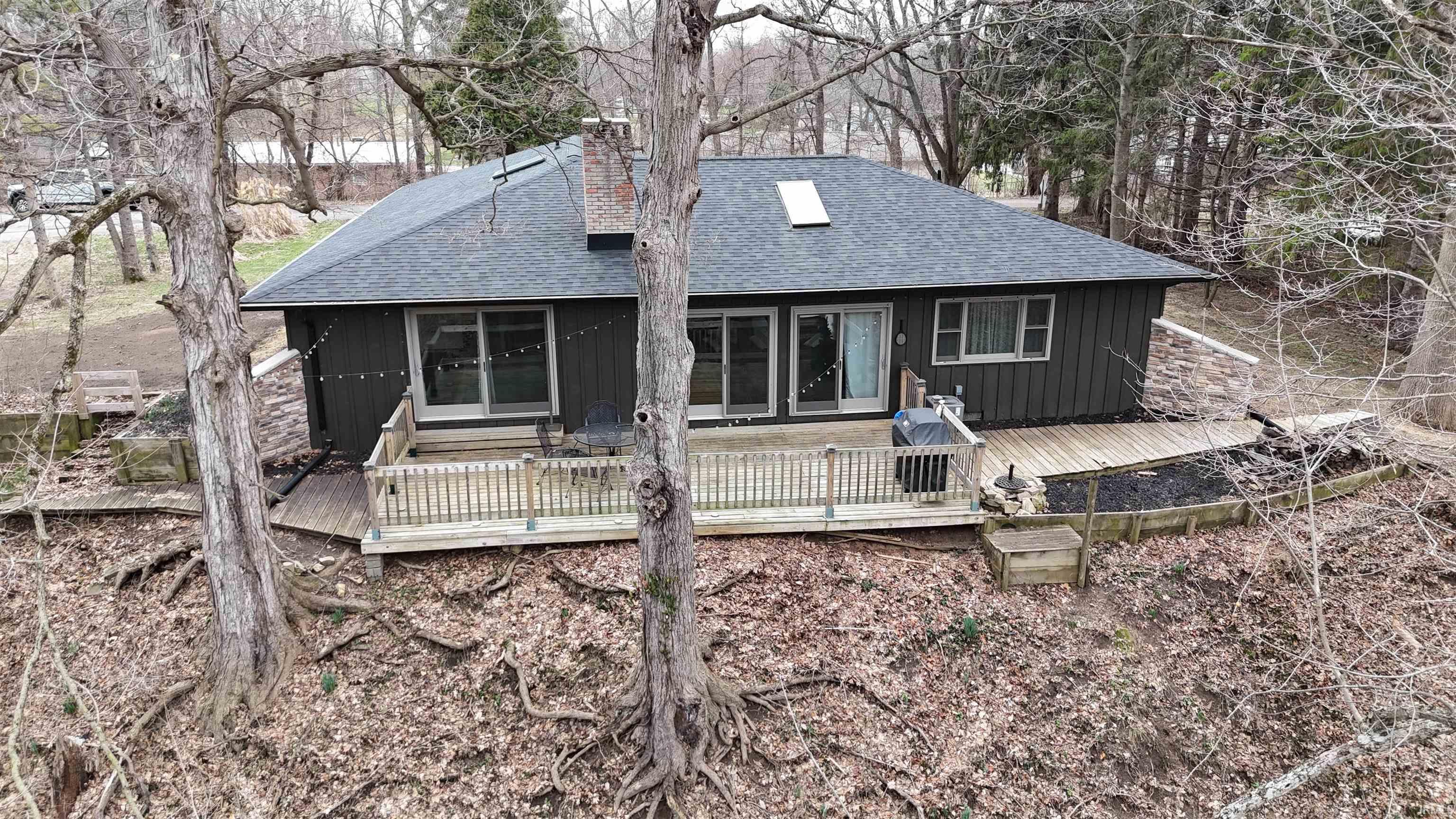 Photo 4 of 564 E Pink Magnolia Drive