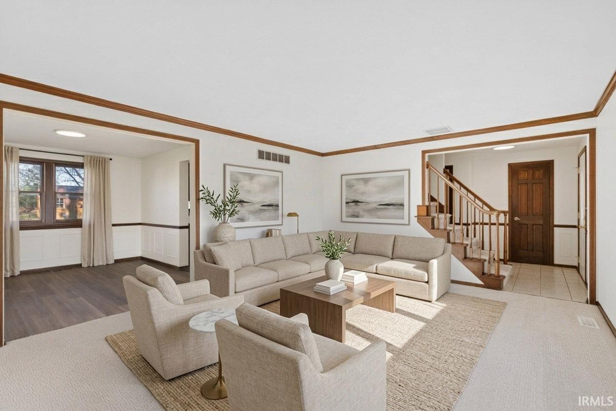 Photo 5 of 4918 Live Oak Court