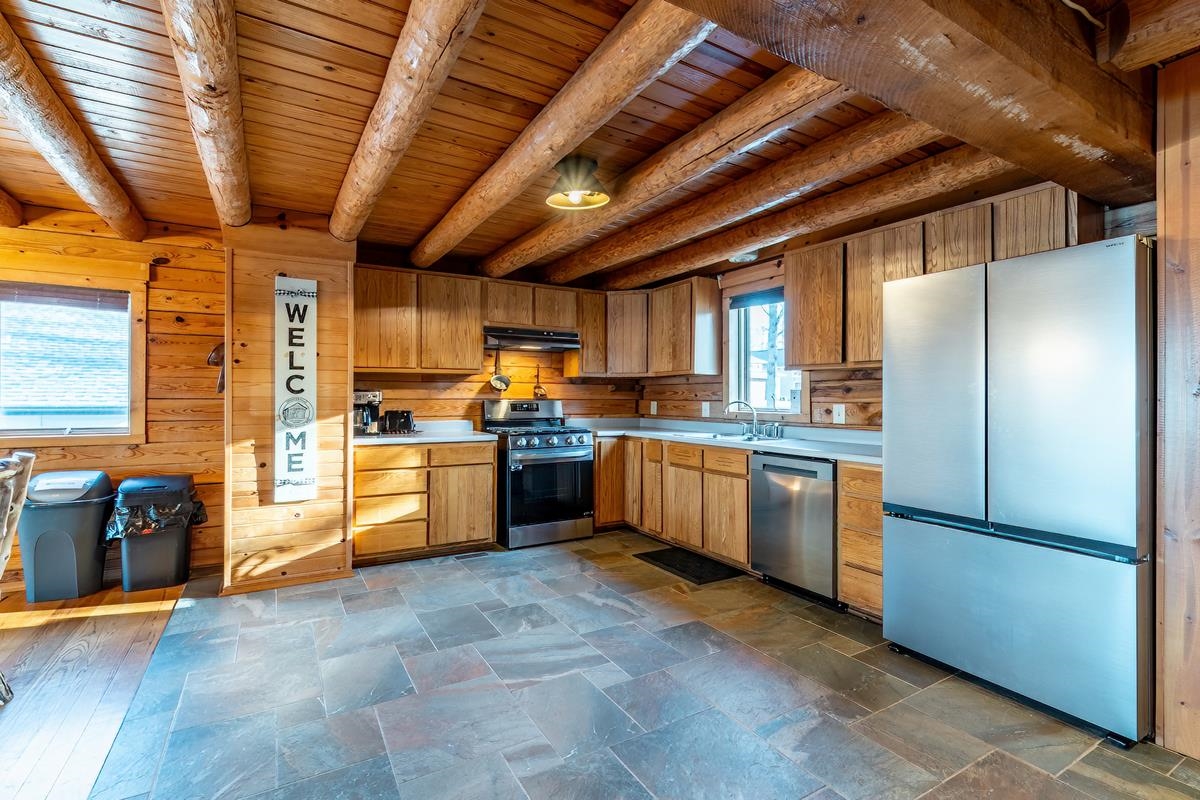 Photo 24 of 680 Lane 150H Hamilton Lk