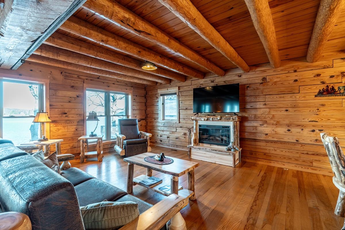 Photo 5 of 680 Lane 150H Hamilton Lk