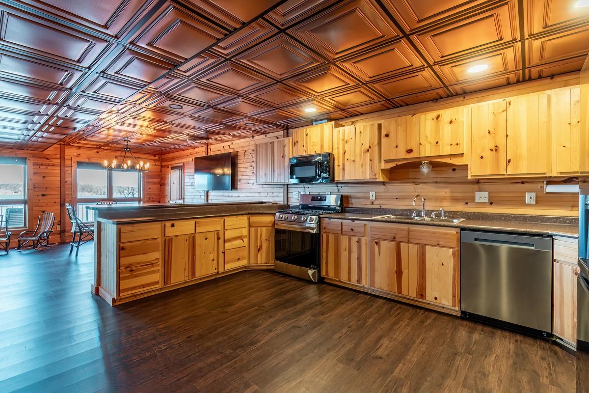 Photo 9 of 680 Lane 150H Hamilton Lk