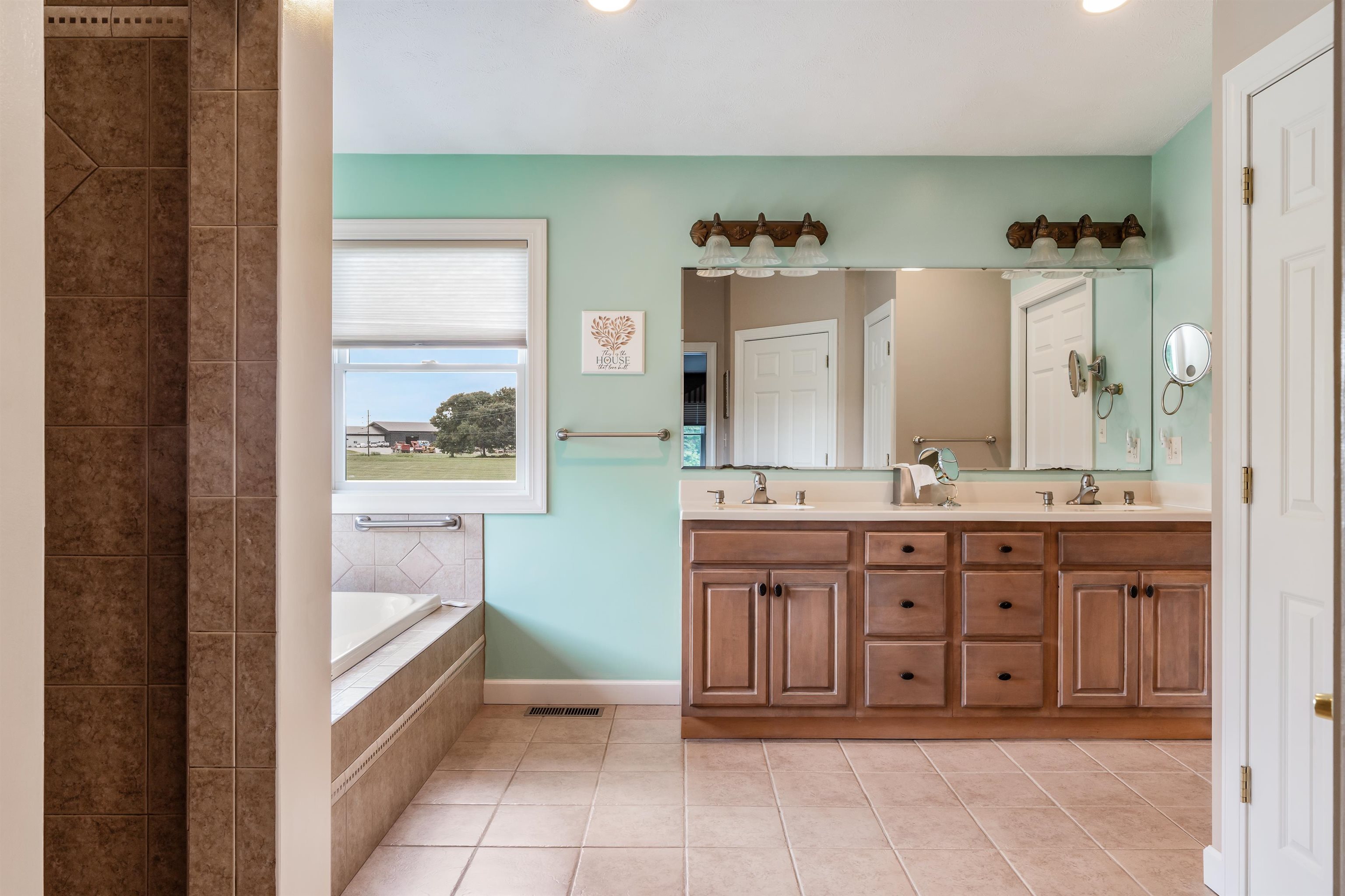 Photo 11 of 14415 N State Rd 13 Road