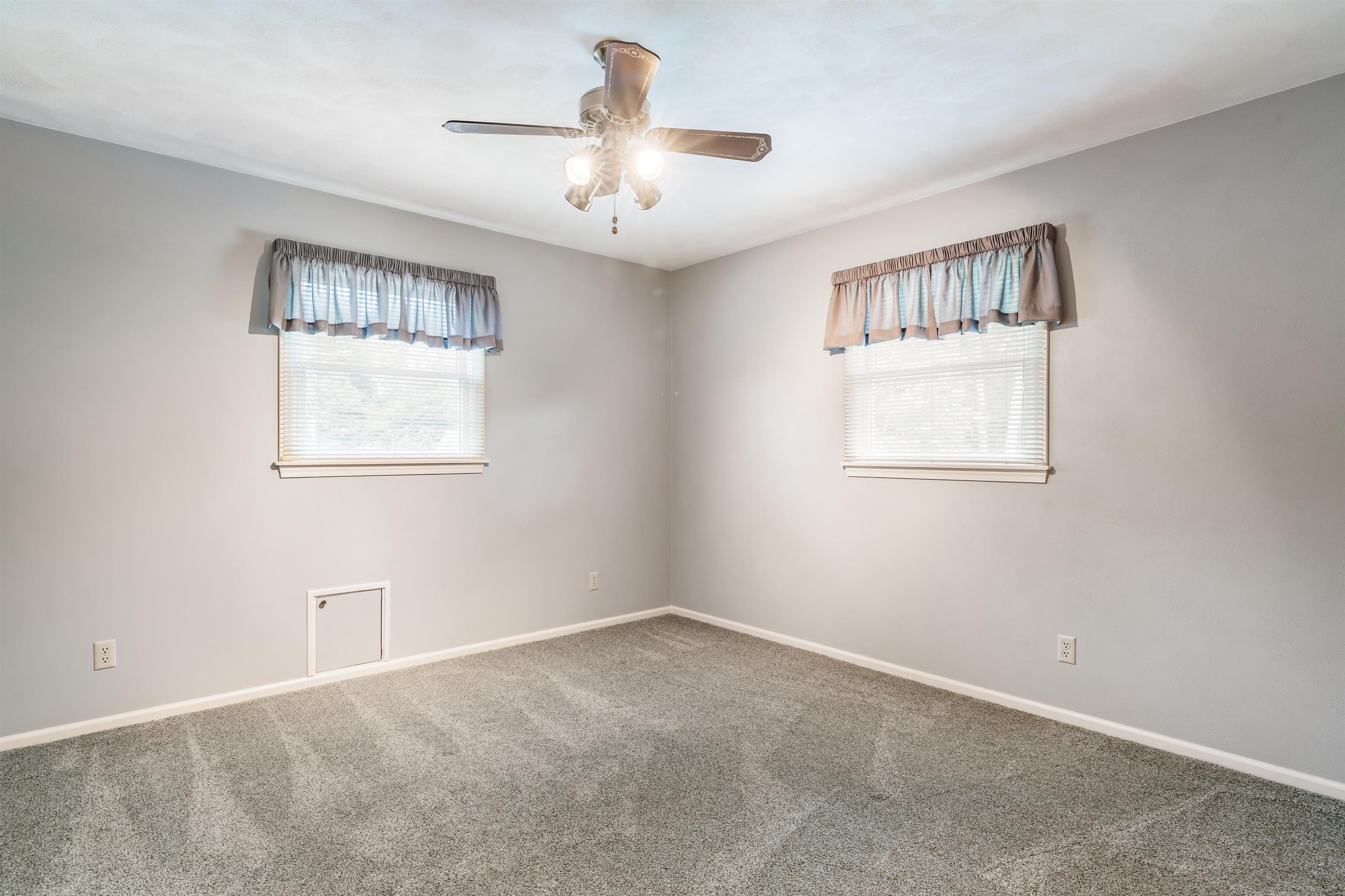 Photo 16 of 14415 N State Rd 13 Road