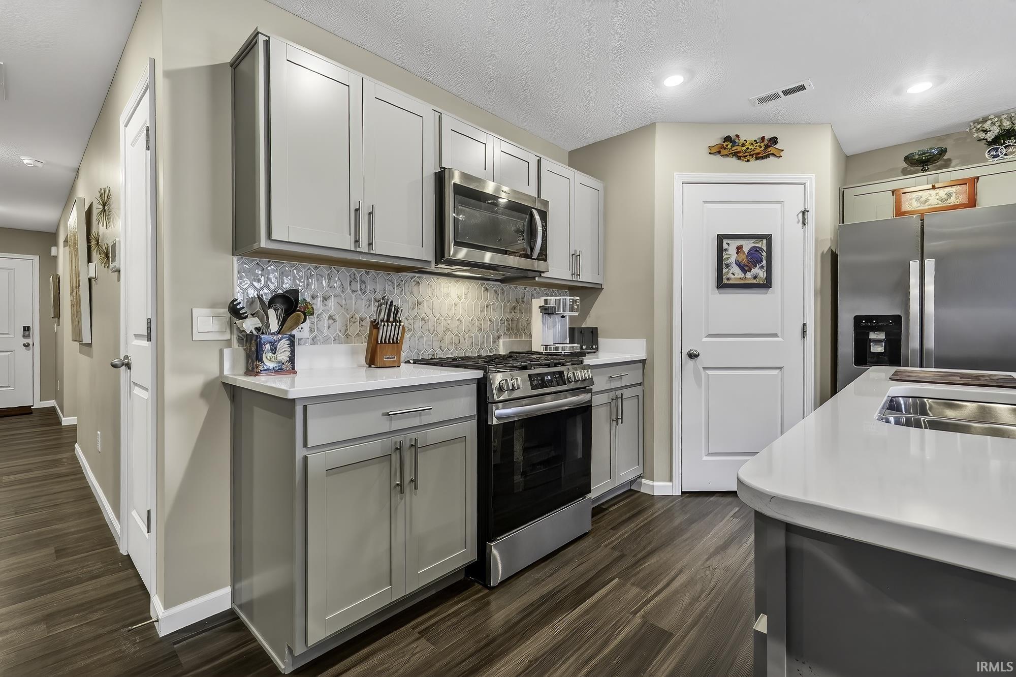 Photo 13 of 1762 Kensington Drive