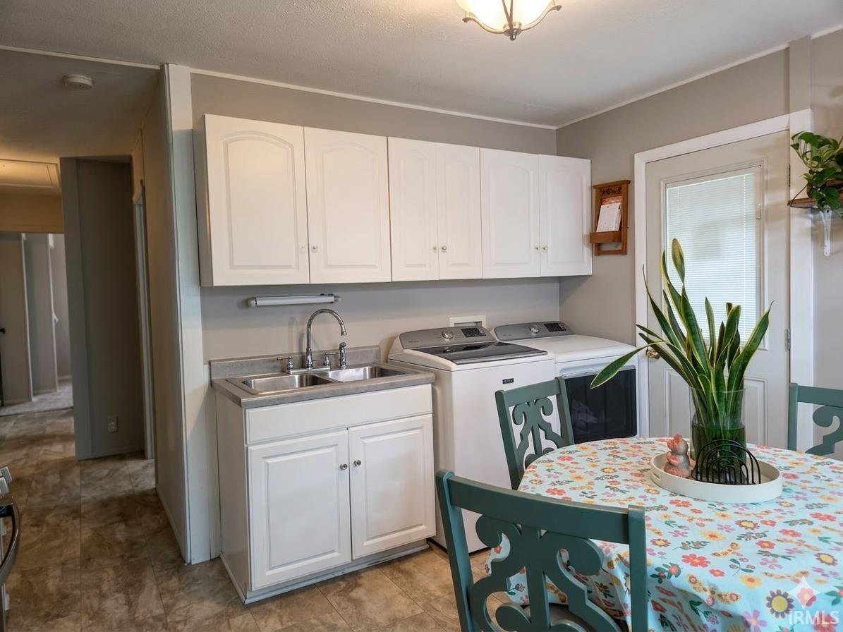 Homes for sale in New Haven, IN | 720 Courtney Dr, New Haven, IN 46774 | MLS# 202608617