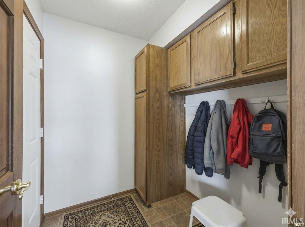 Photo 16 of 2101 White Plains Court