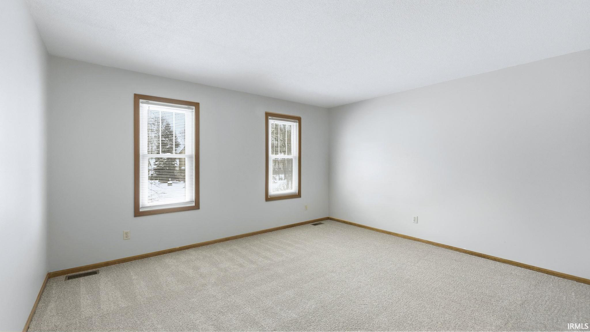 Photo 23 of 2101 White Plains Court