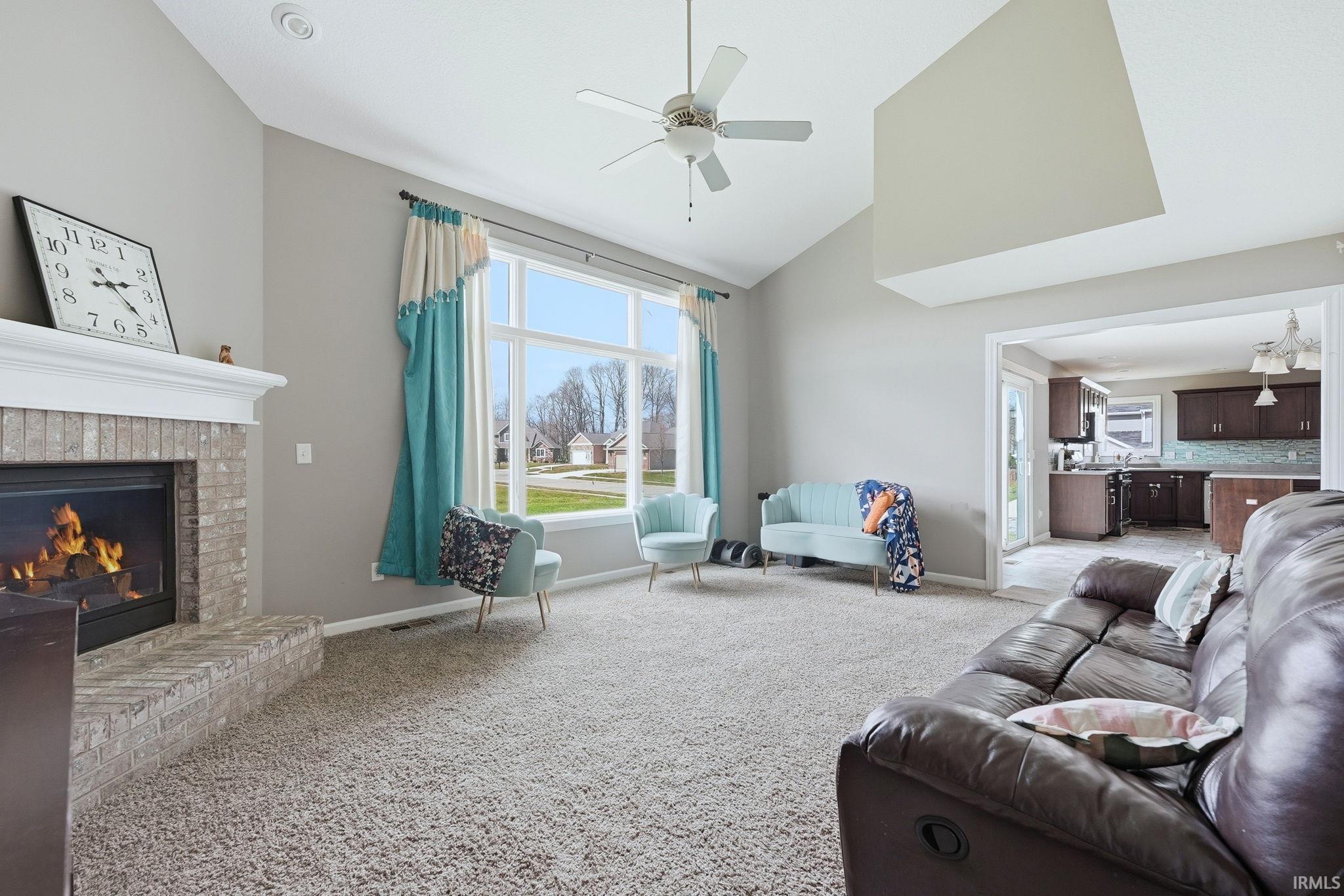 Photo 7 of 2085 Lindenwood Avenue