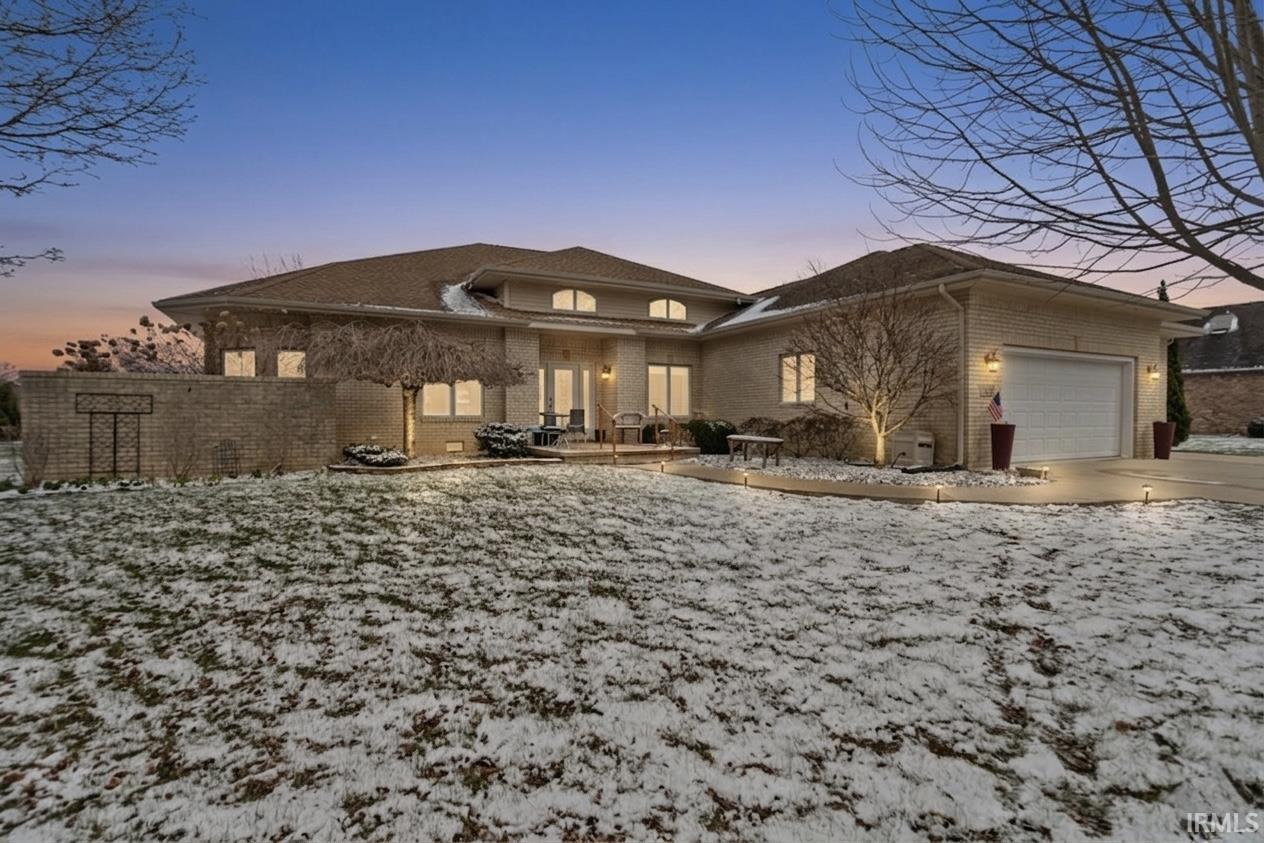 Homes for sale in Kokomo, IN | 3112 Timber Valley Dr, Kokomo, IN 46902 | MLS# 202608876