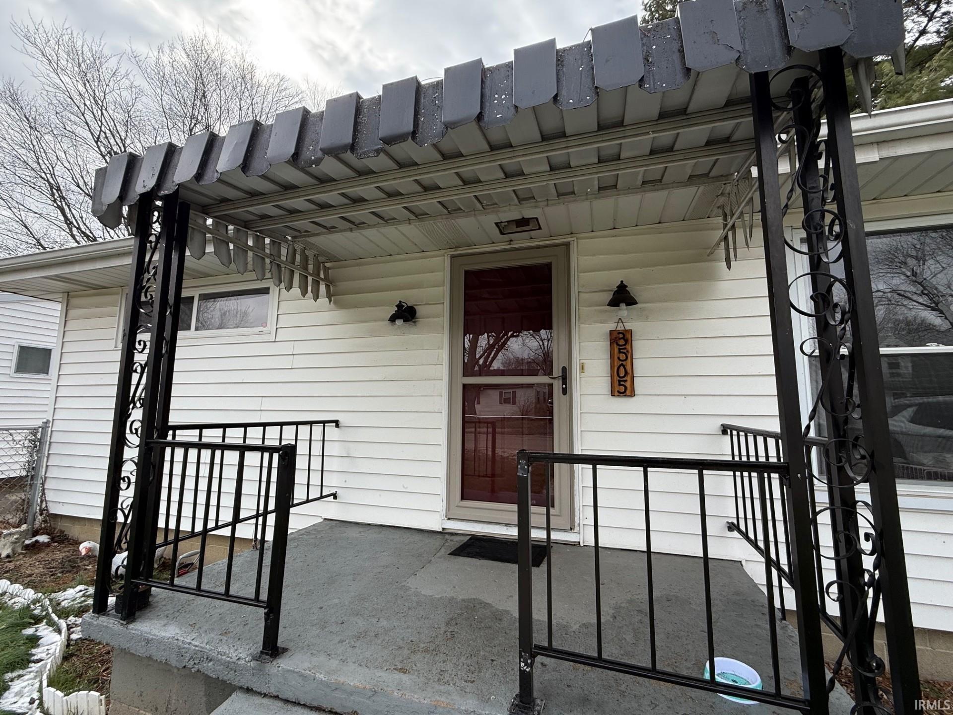 Homes for sale in Muncie, IN | 3505 S Ebright Ave, Muncie, IN 47302 | MLS# 202609003