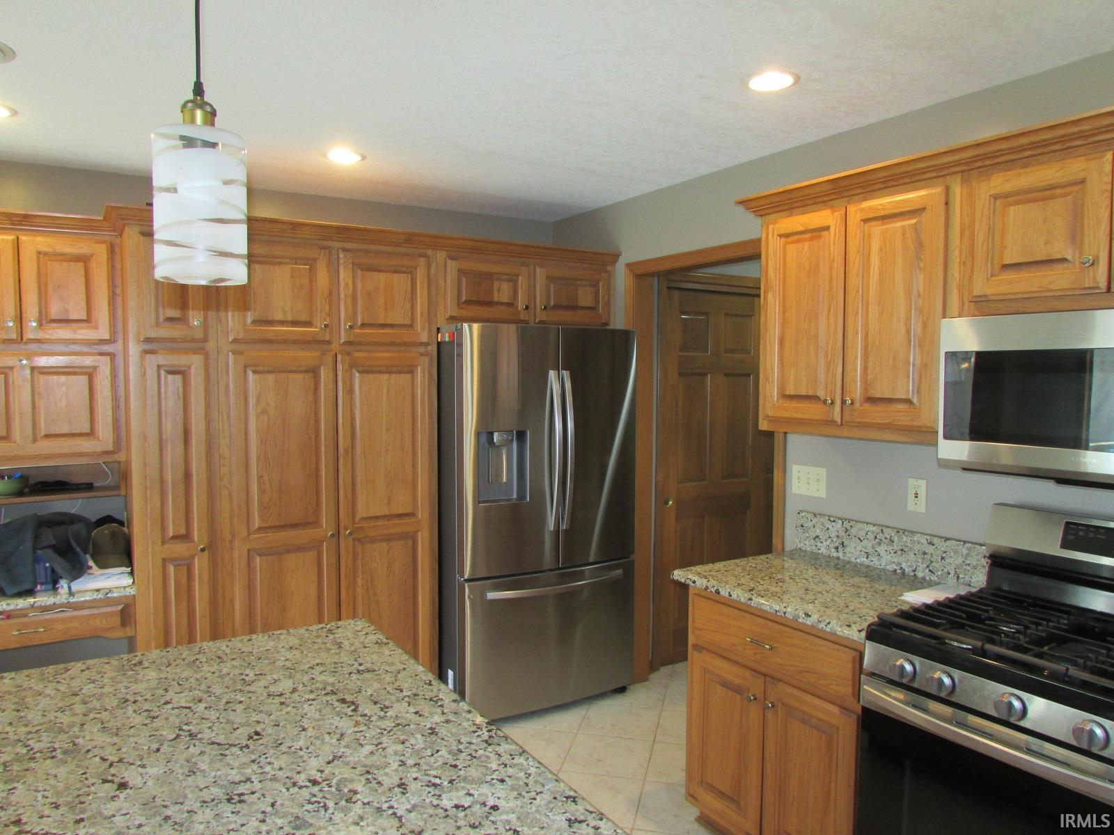 Homes for sale in Auburn, IN | 1401 Sanders Dr, Auburn, IN 46706 | MLS# 202609025