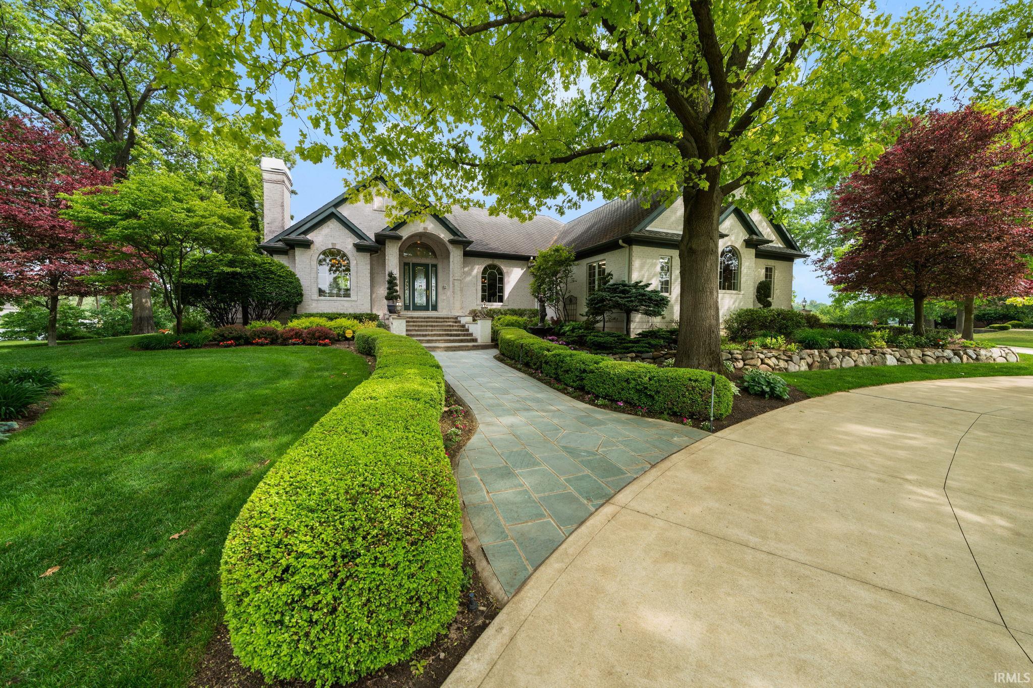 listing main picture