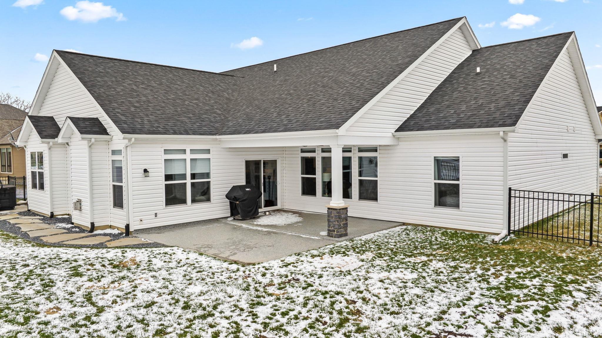 Homes for sale in Auburn, IN | 2011 Fairway Dr, Auburn, IN 46706 | MLS# 202609051