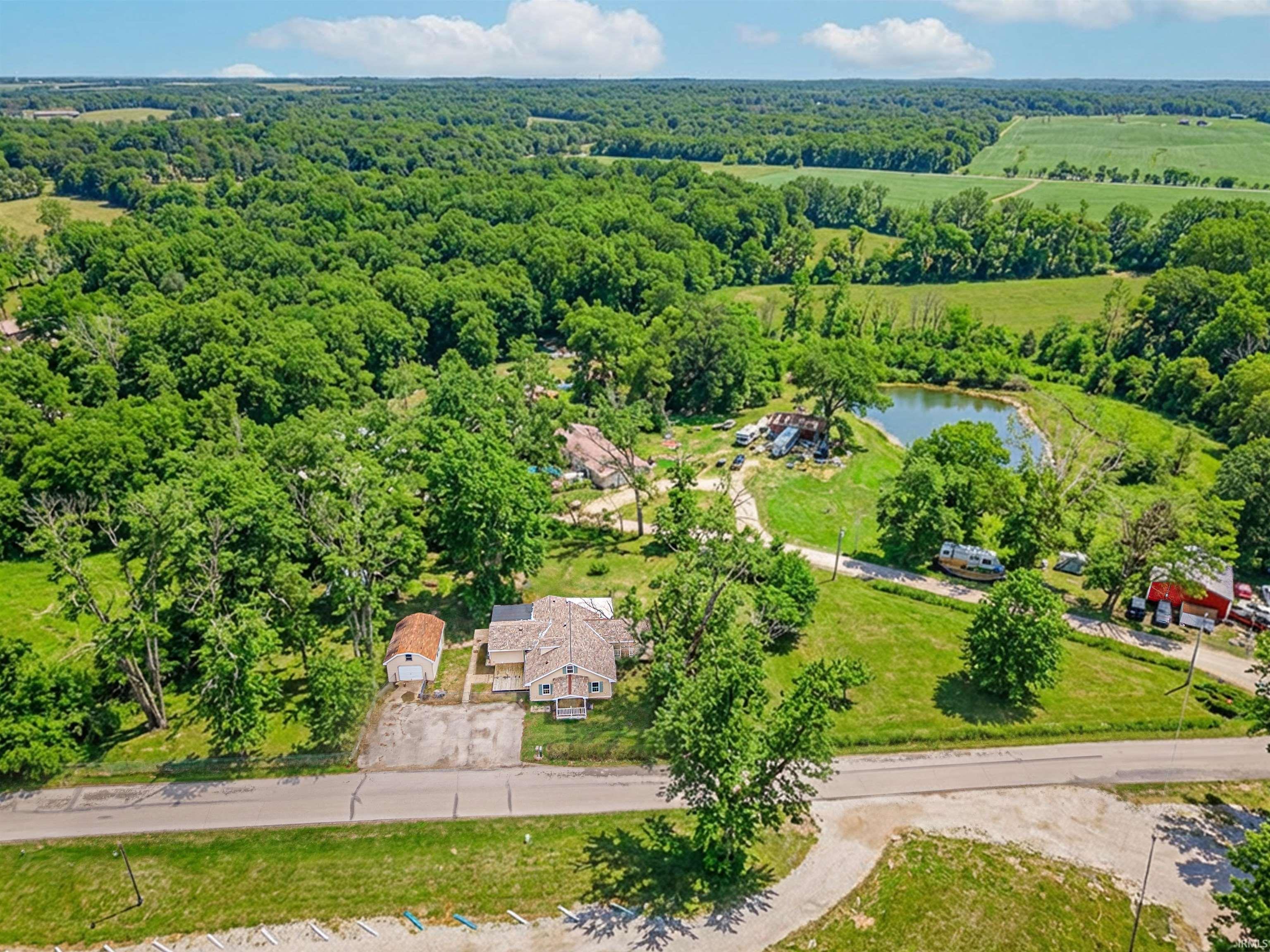 Homes for sale in Petersburg, IN | 572 W County Rd 150 S, Petersburg, IN 47567 | MLS# 202609081