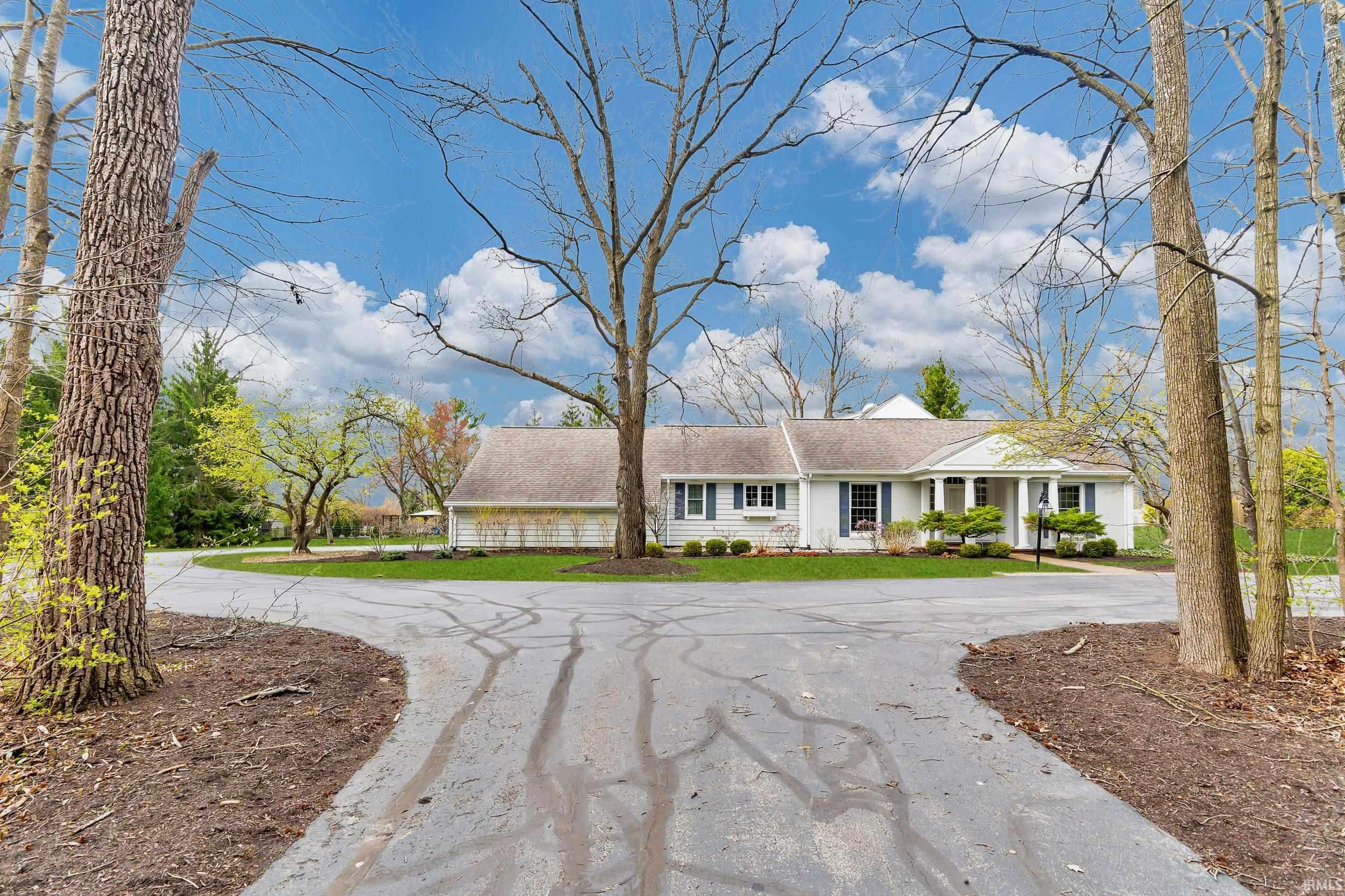 Homes for sale in Fort Wayne, IN | 2818 Little Turtle Trl, Fort Wayne, IN 46804 | MLS# 202609084